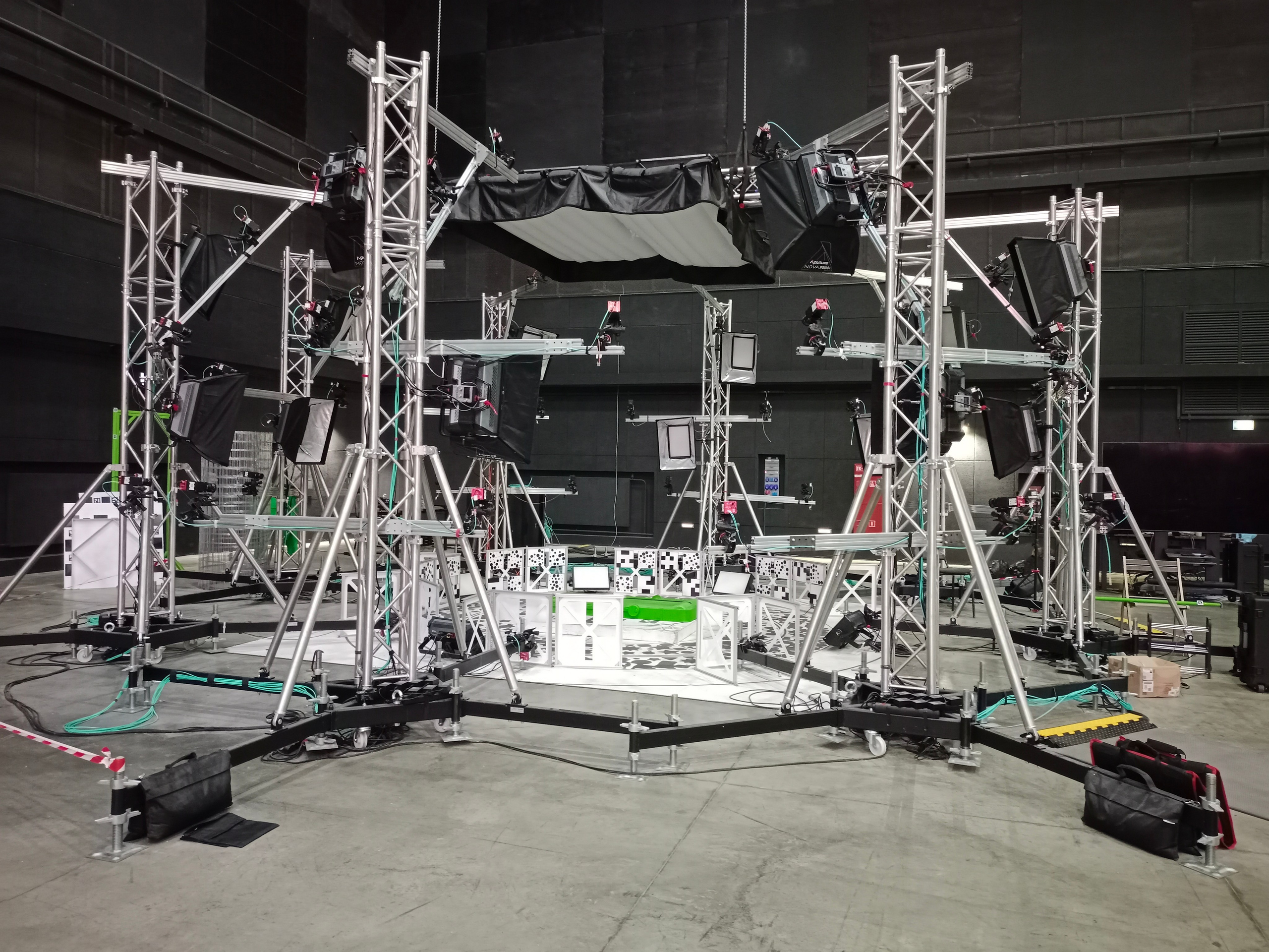 Директор кинопроизводства