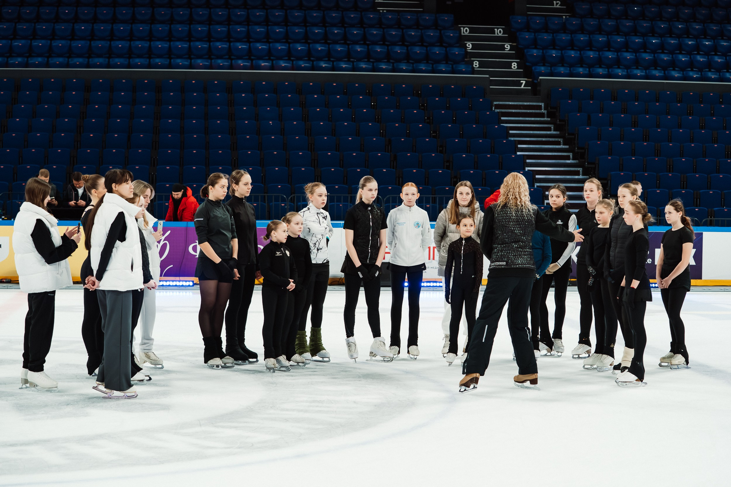 Мастер-класс Этери Тутберидзе в Новосибирске. Воробьева Ксения — Спортивный и танцевальный фотограф Новосибирск