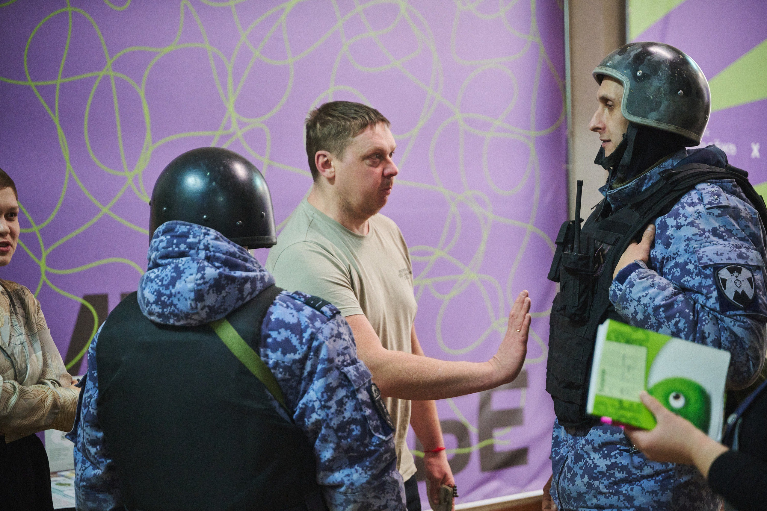 Ива Фонд — Цветущий город город Иваново. Фотограф в Иваново: Каталожная съемка одежды и постельного белья, Wildberries