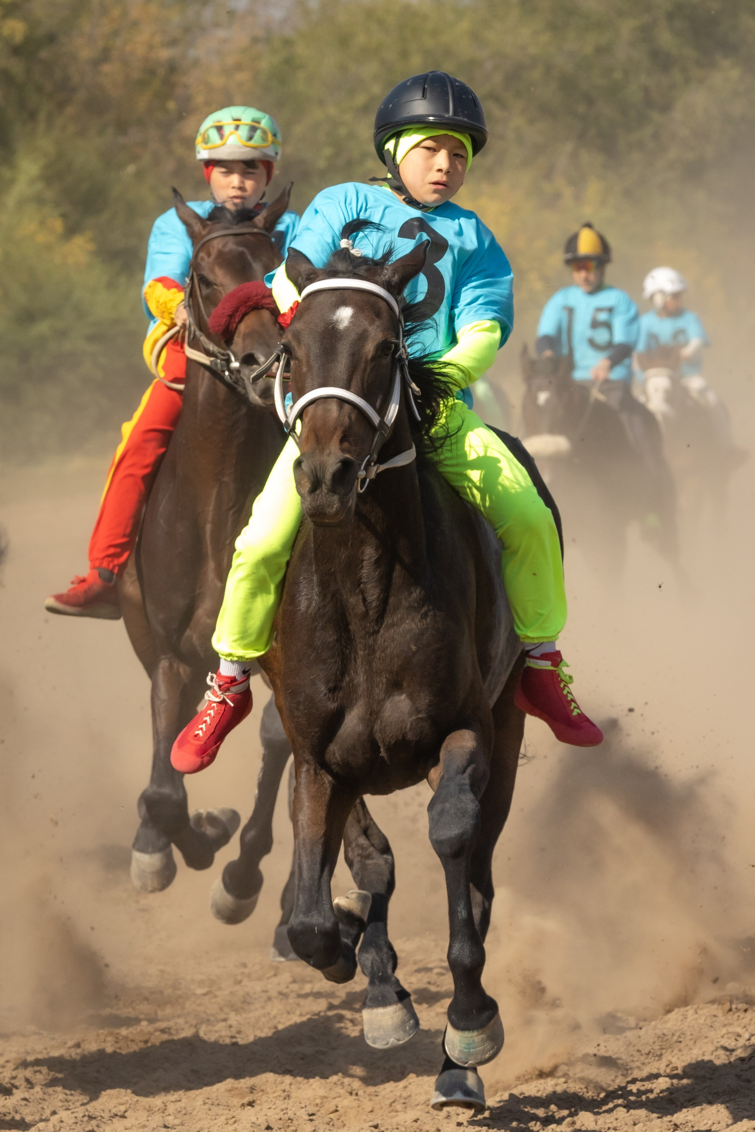 Фоторепортаж Финал Казахстана по байге в Алматы — скорость, пыль и полный драйв. Коммерческий и репортажный фотограф в Алматы — Jora Abramov