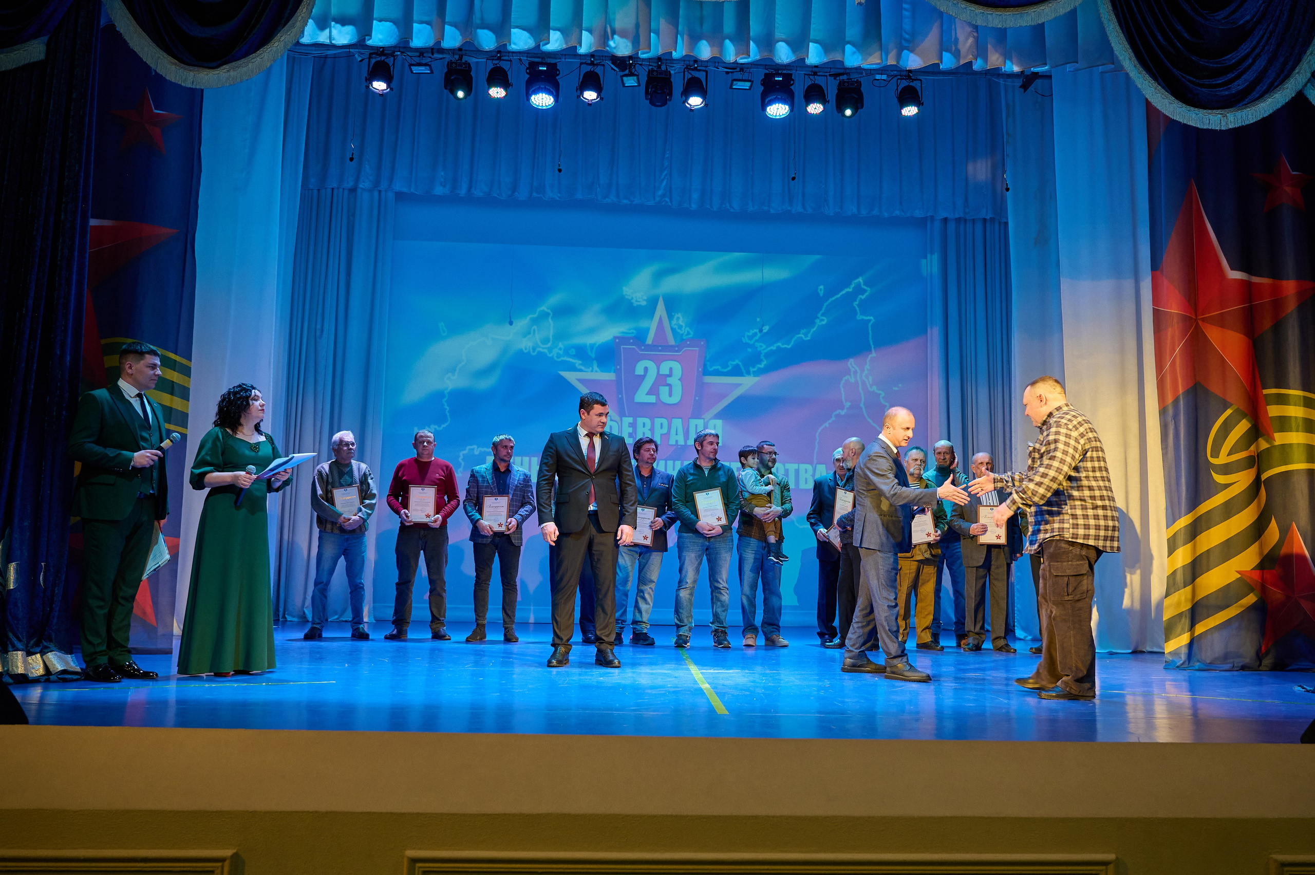 23 февраля Марьина роща. Жизнь курорта Кабардинка в фотографиях