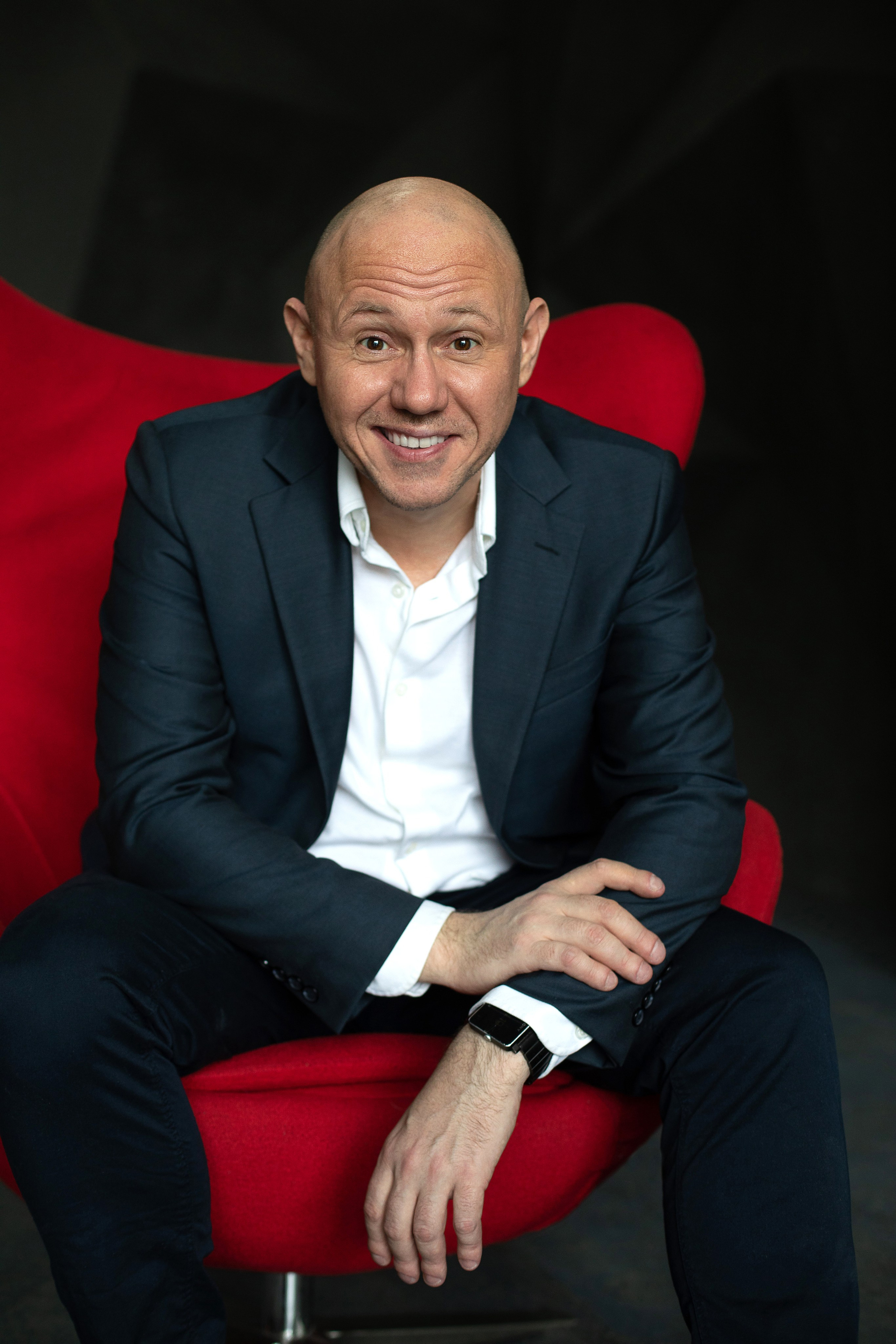 Мужской портрет эксперта. Фото/Ретушь/Обучение