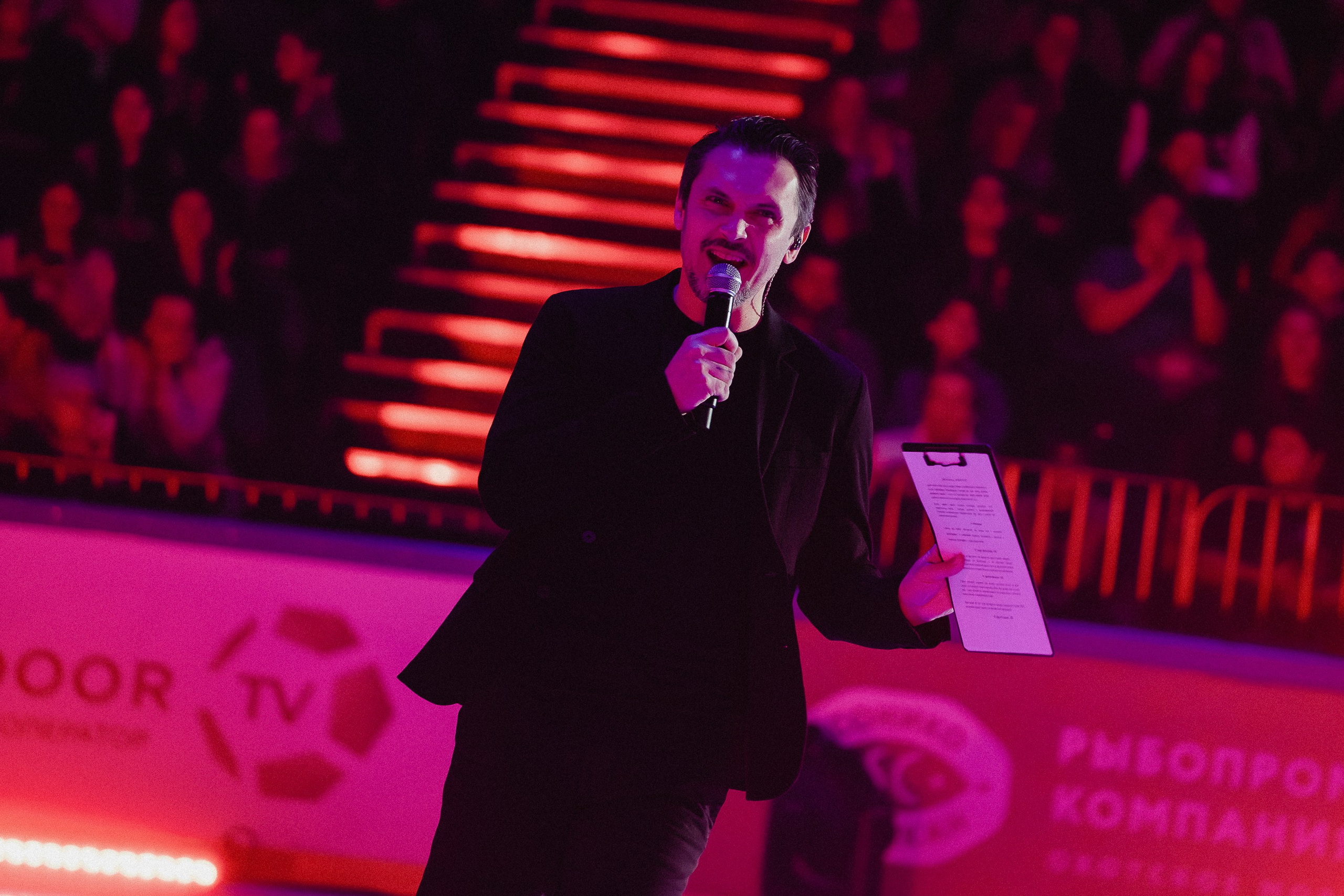 Шоу Этери Тутберидзе в Новосибирске. Воробьева Ксения — Спортивный и танцевальный фотограф Новосибирск