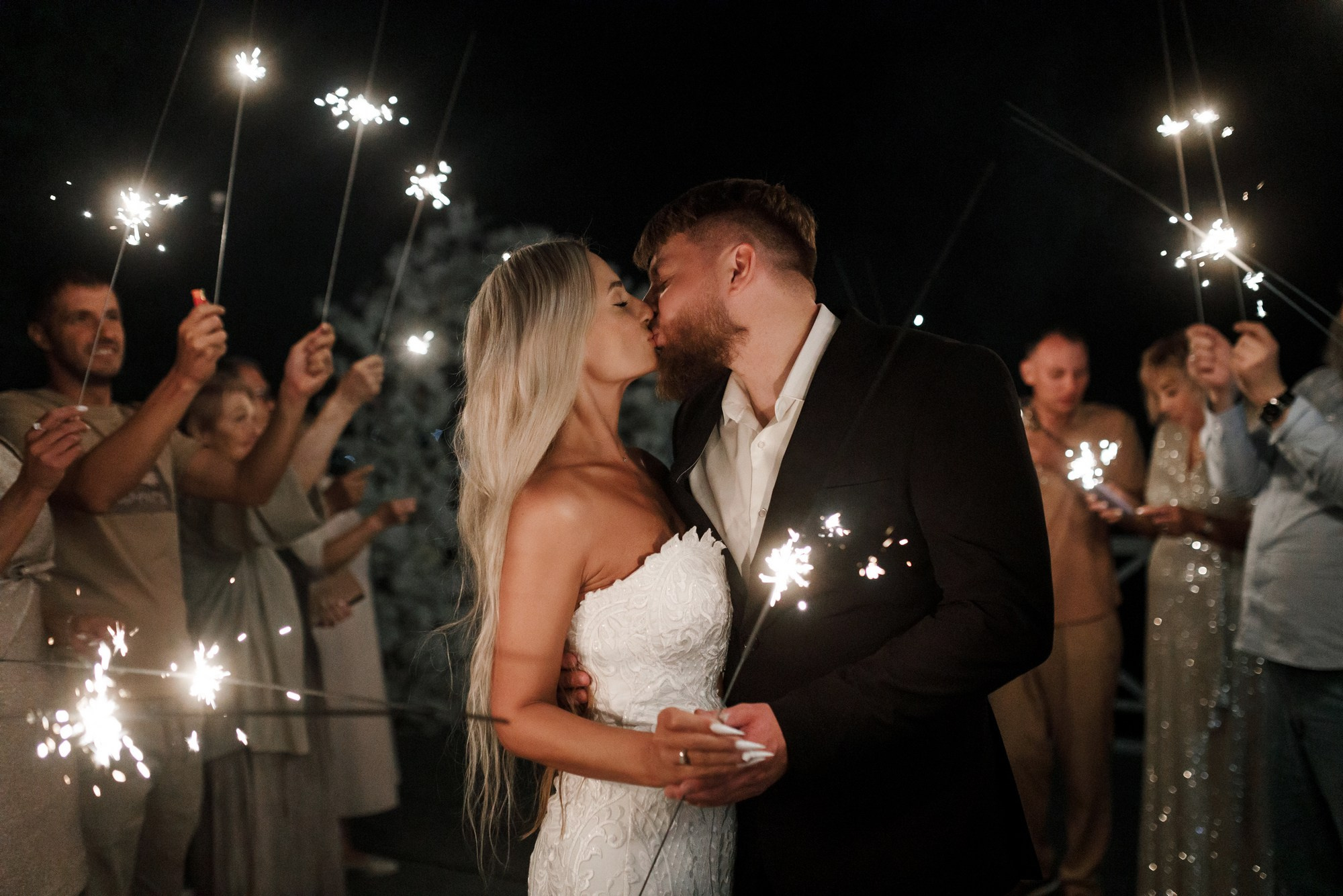 Фото Глухов Дом у Моря. Подрядчики и друзья сети свадебных площадок House for wedding