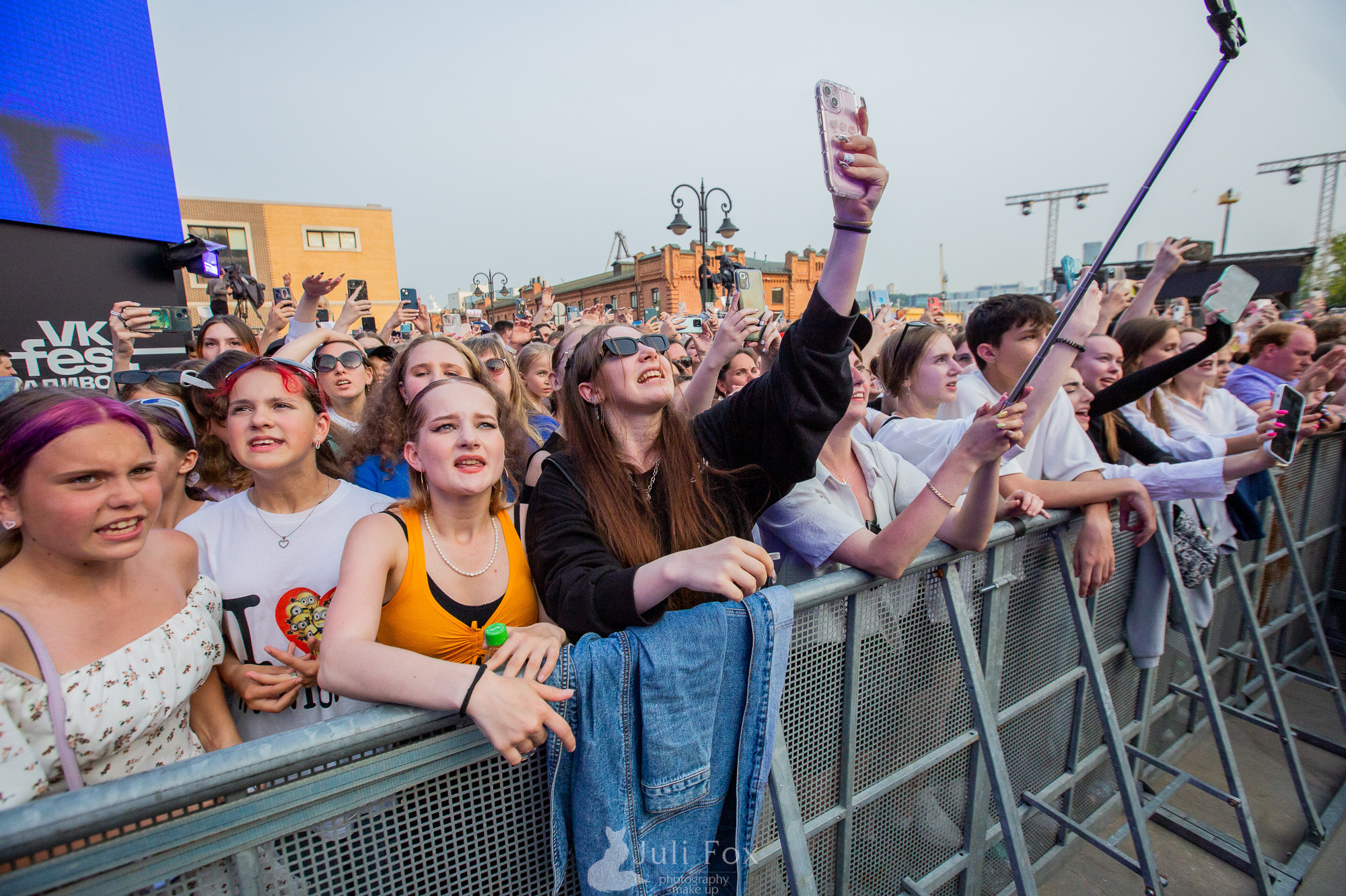 Репортажная фотосъемка во Владивостоке. Портретный, свадебный, репортажный фотограф во Владивостоке Юлиана Джули Фокс
