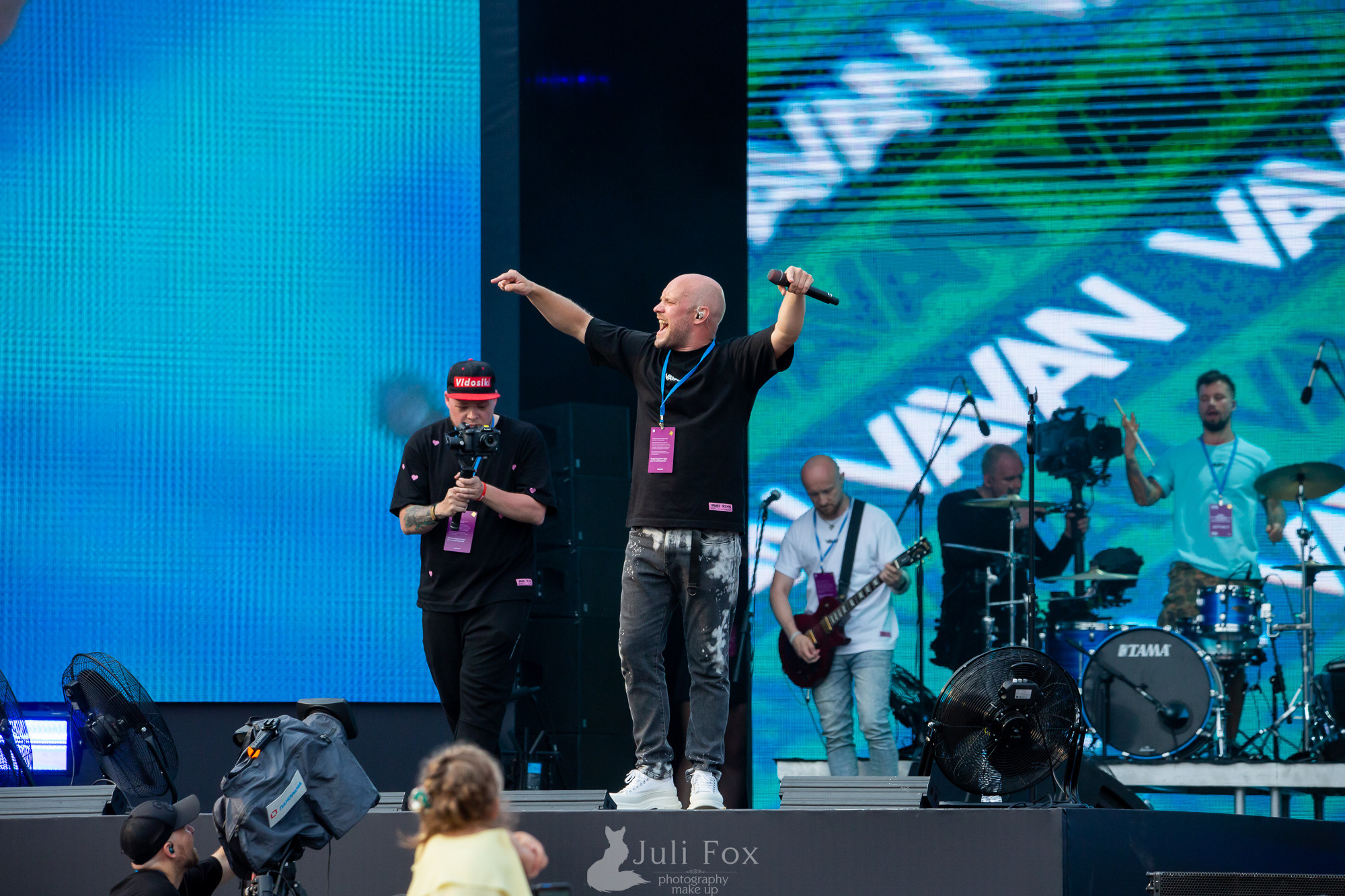 Репортажная фотосъемка во Владивостоке. Портретный, свадебный, репортажный фотограф во Владивостоке Юлиана Джули Фокс