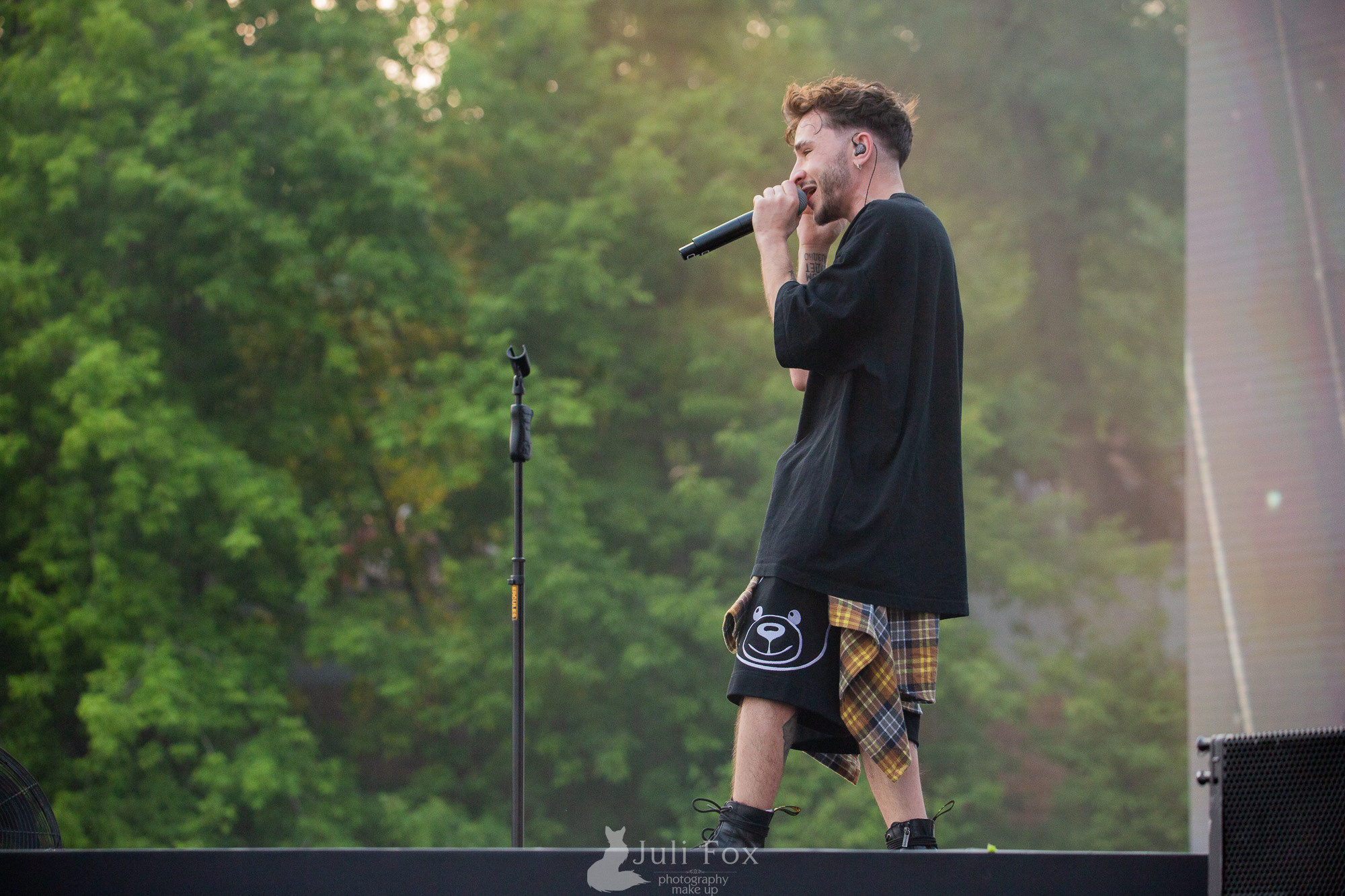 Репортажная фотосъемка во Владивостоке. Портретный, свадебный, репортажный фотограф во Владивостоке Юлиана Джули Фокс