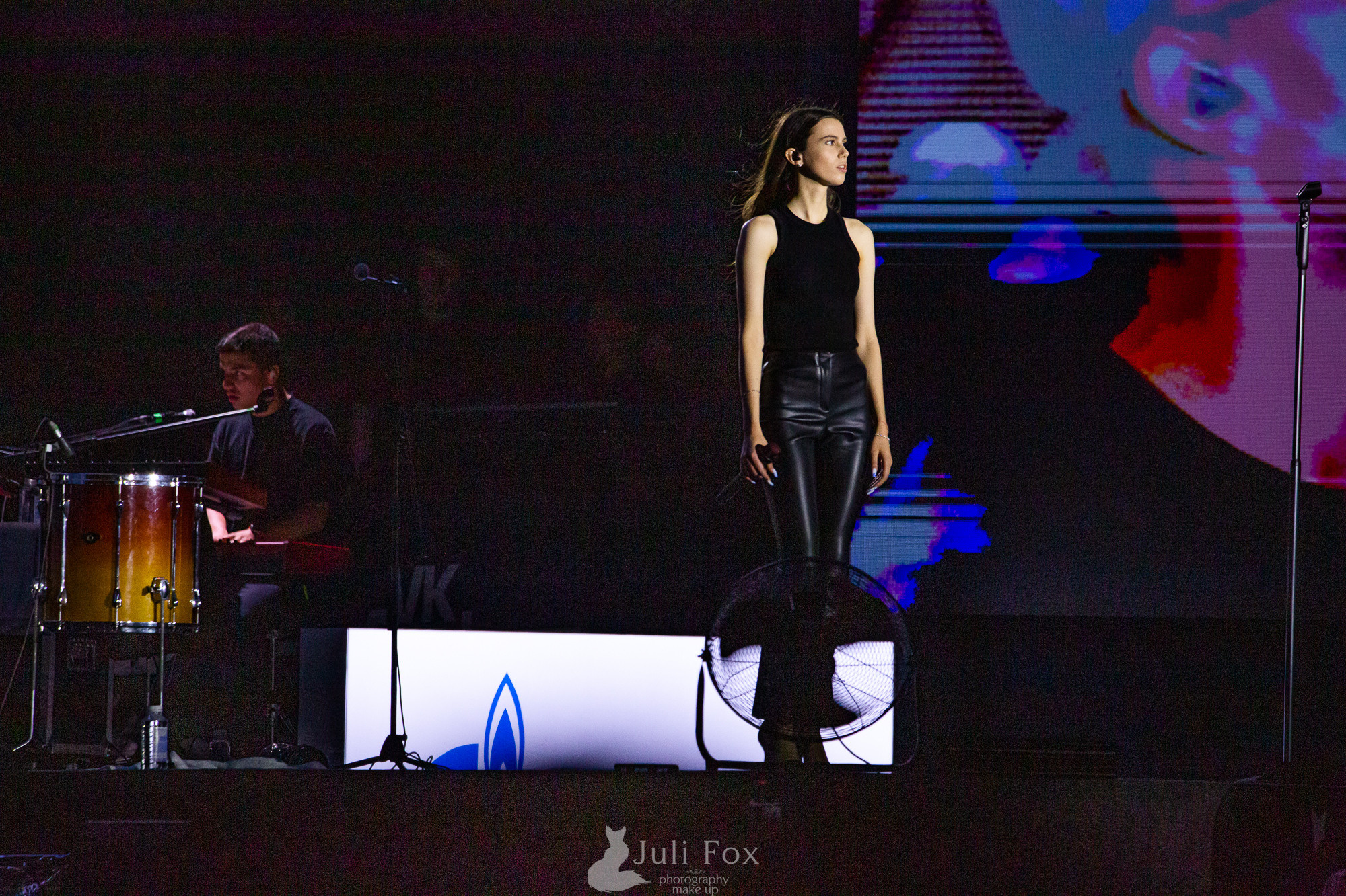 Репортажная фотосъемка во Владивостоке. Портретный, свадебный, репортажный фотограф во Владивостоке Юлиана Джули Фокс