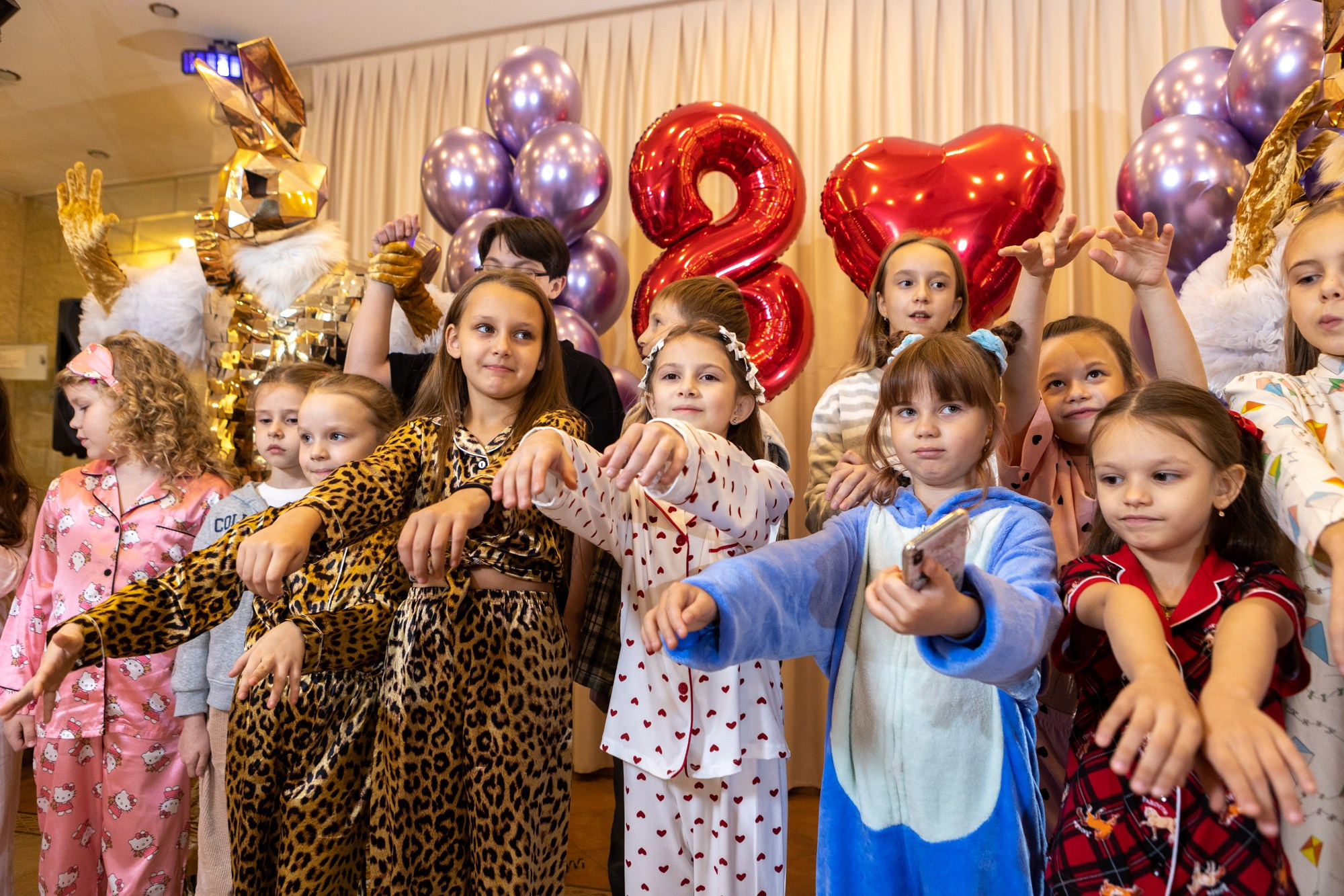 День Рождения в ресторане «Дача». Фотограф в Оренбурге. Профессиональный фотограф