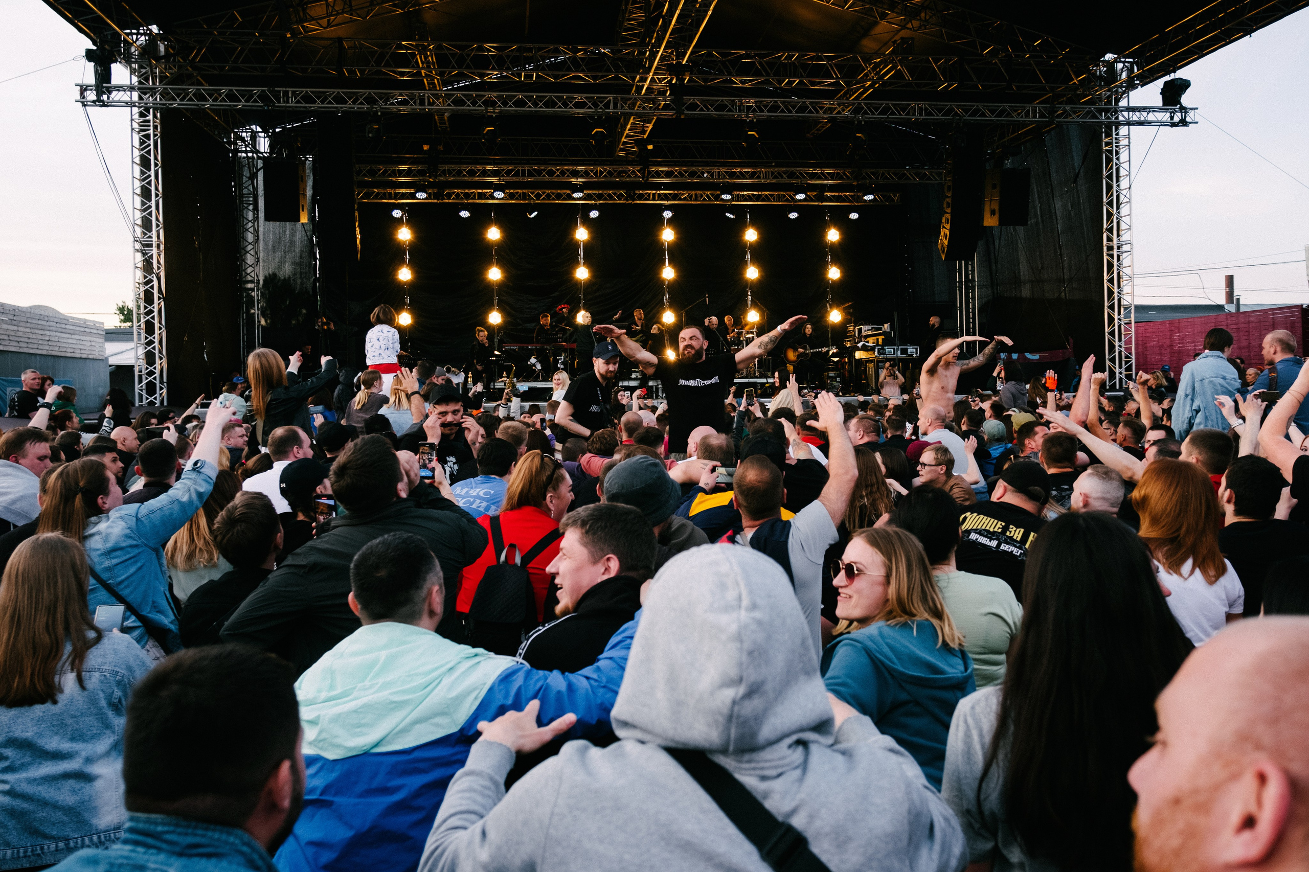 25/17 | Roof Place | 10.06.2022. Свадебный и репортажный фотограф Евгений Рудницкий