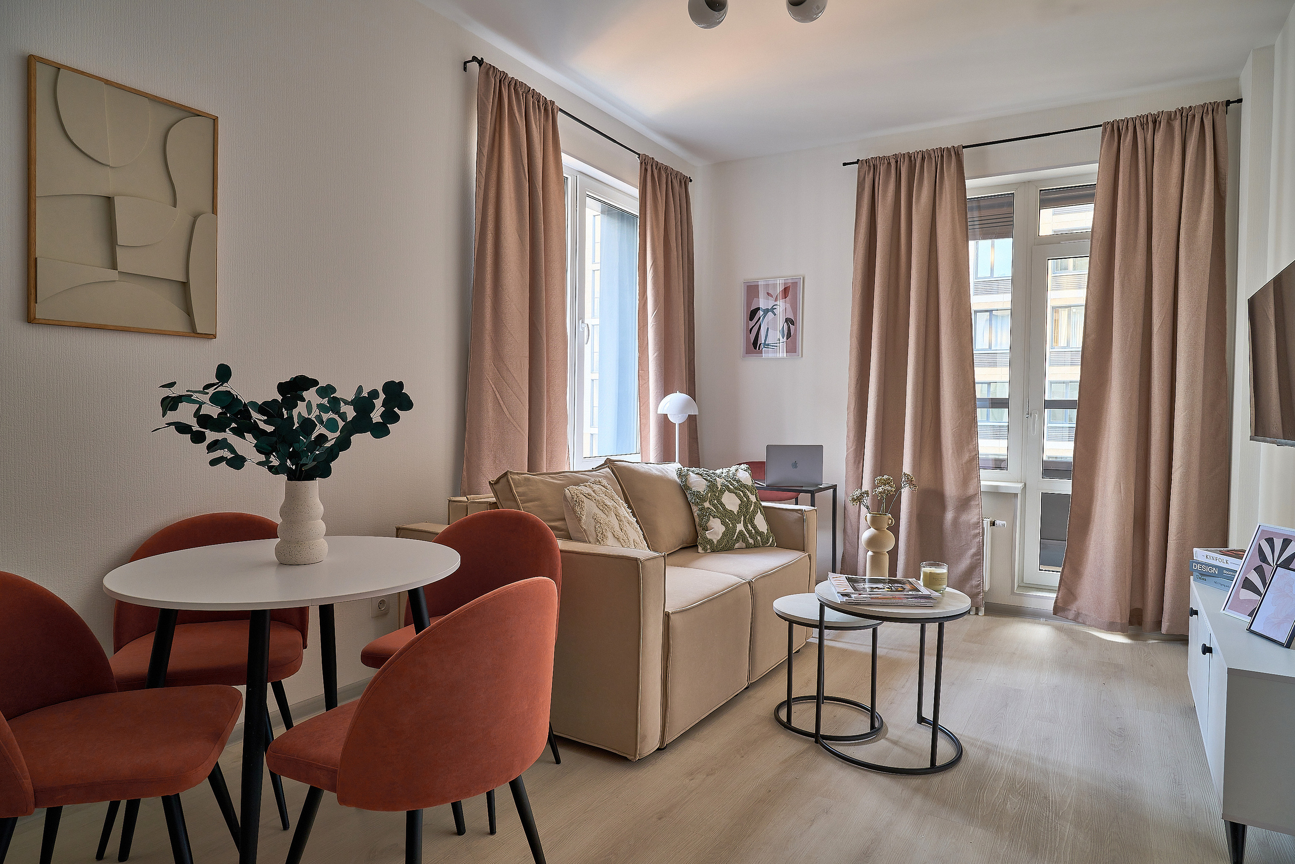 Автограф. Главная