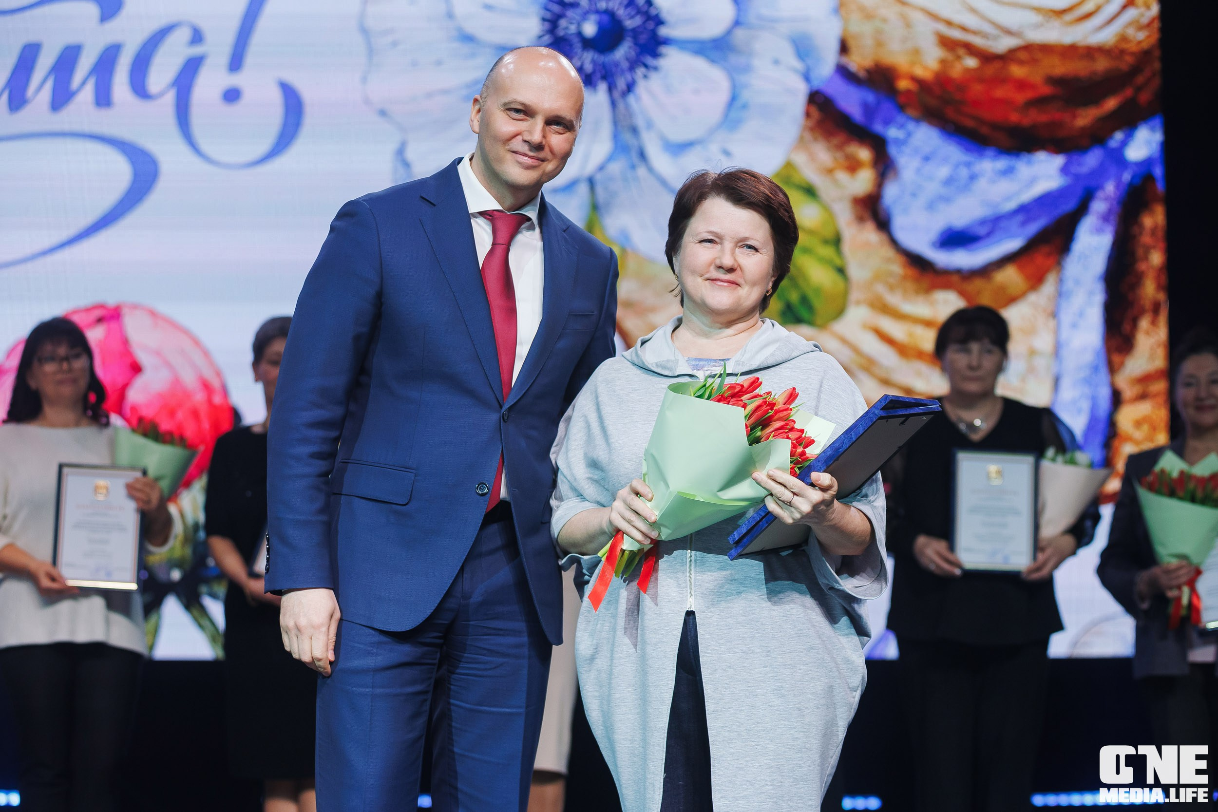 Фоторепортаж из Янтарь Холла. One Media Life: фоторепортажи, фотоотчеты с мероприятий и заведений