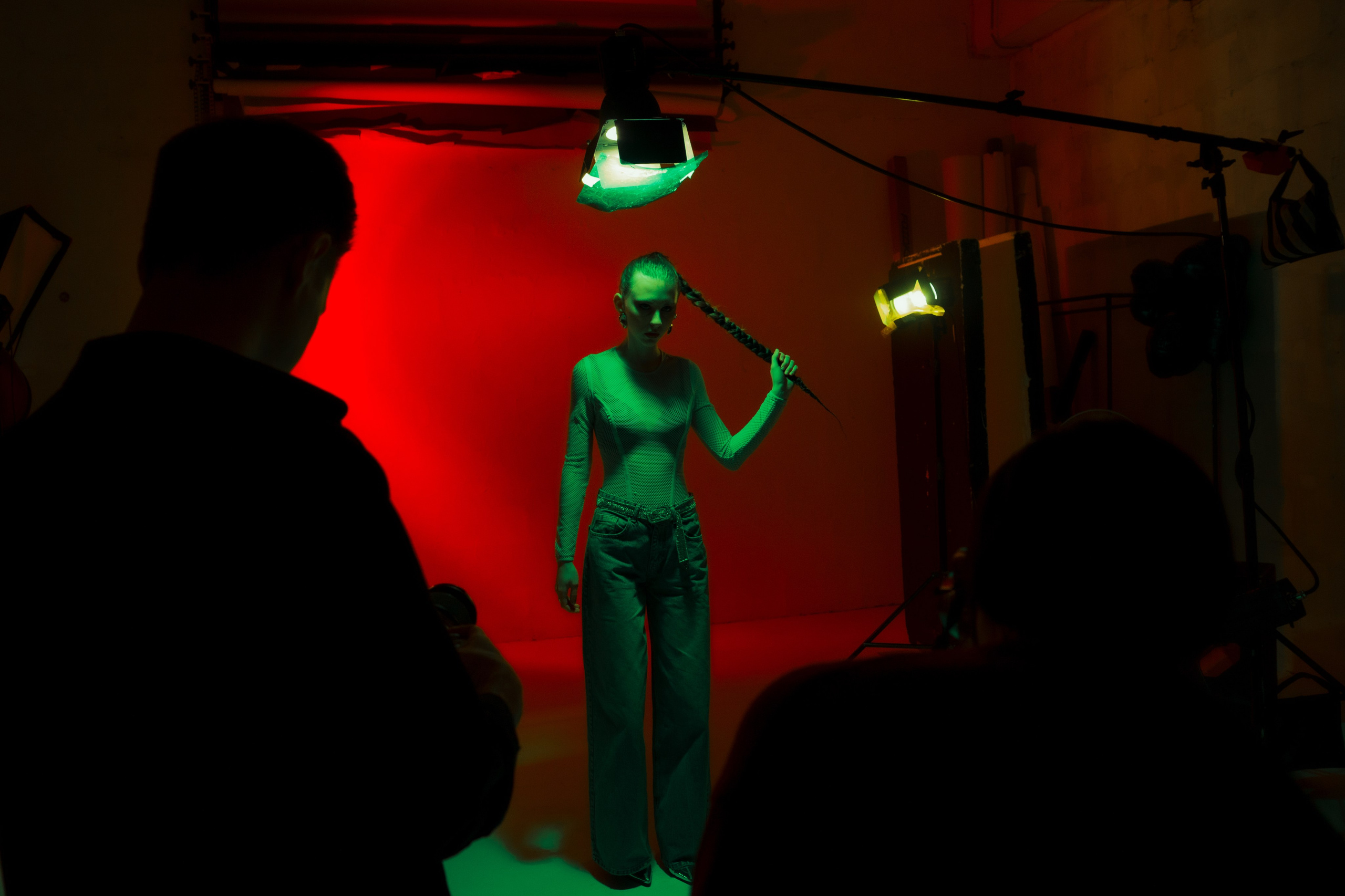 Оффлайн-курсы. Медиашкола Факультет — сеть фотошкол, в которой преподают профессиональные практикующие фотографы с огромным опытом!