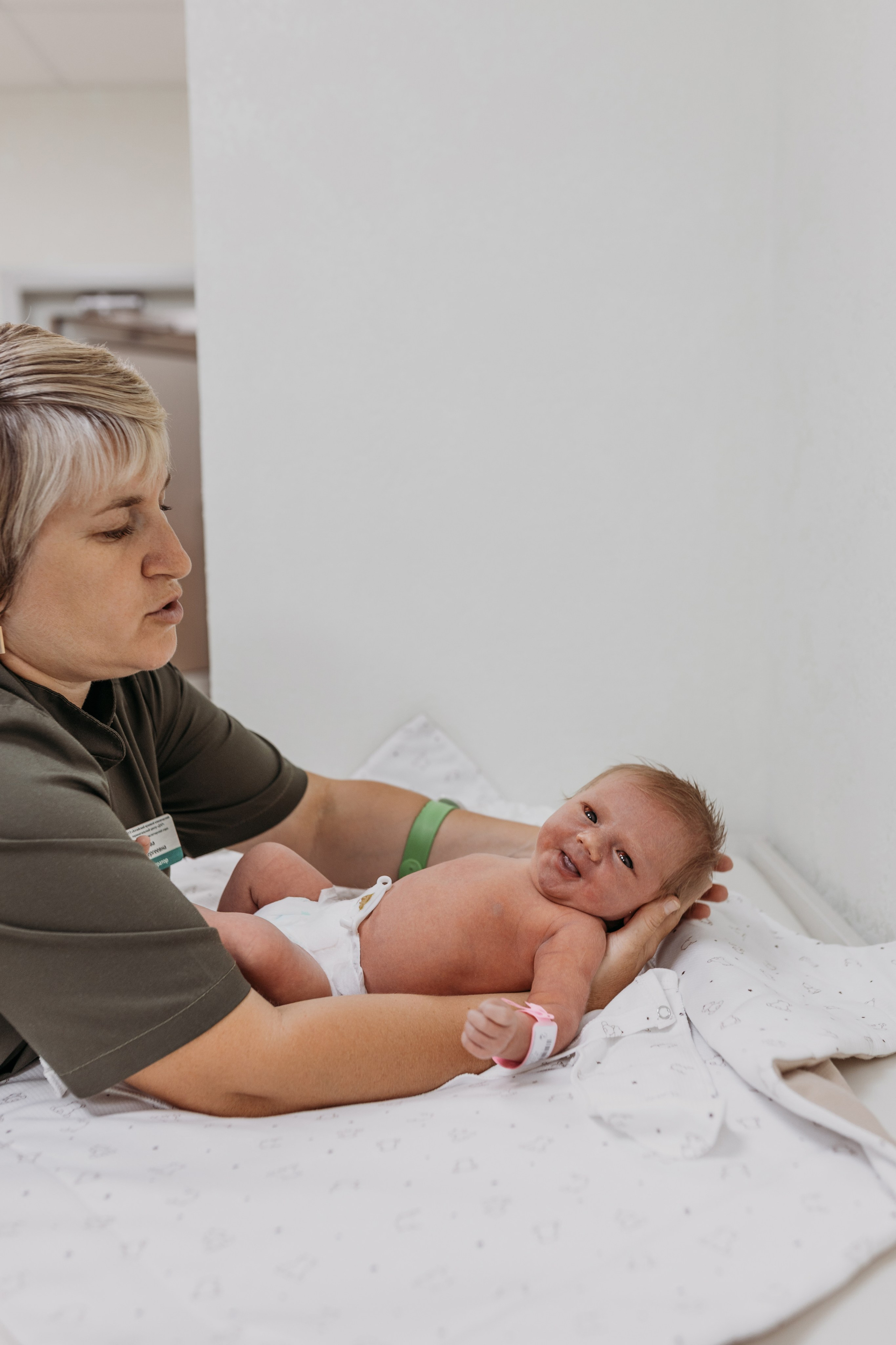 выписка дар, выписка барнаул, фотограф на выписку, фотограф на выписку в дар