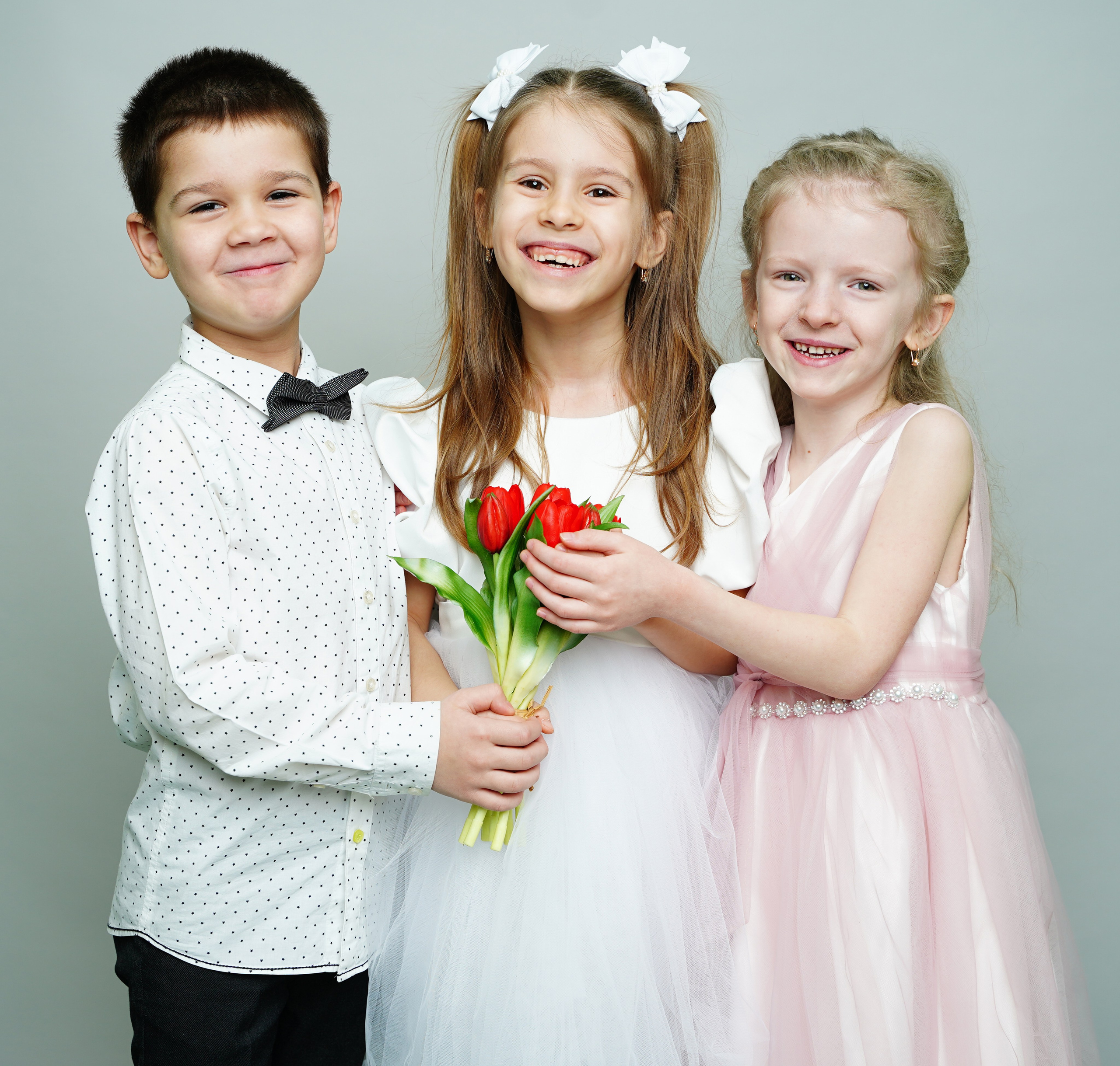 MEMENTO.Выпускные альбомы, школьные, юбилейные и другие книги. Ростов-на-Дону