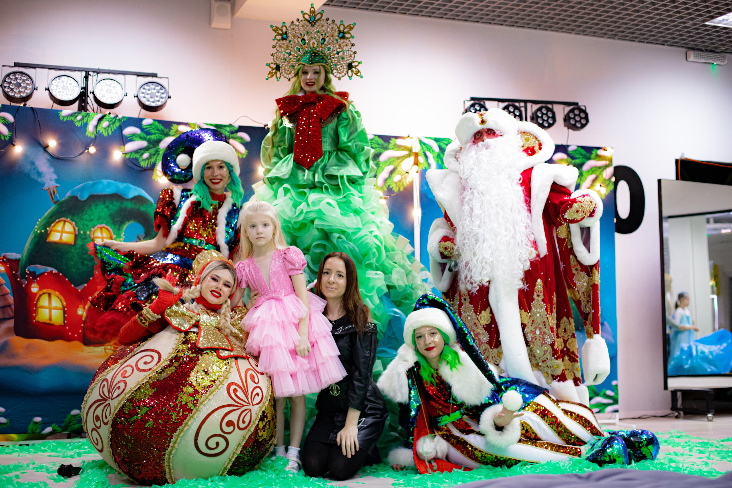 HAPPY NEW YEAR PART/5. Photokarish