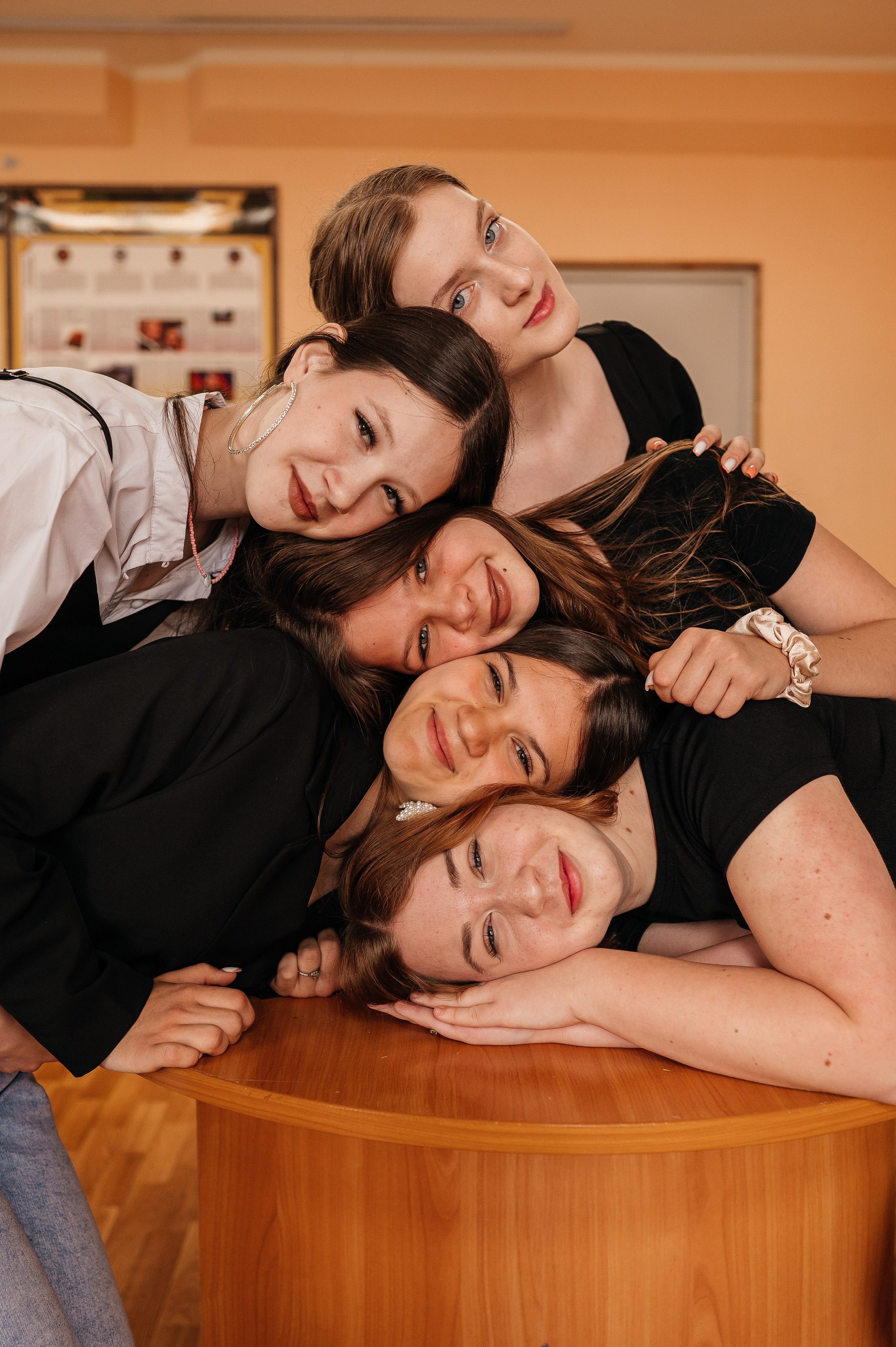 Выпускной альбом. Фотограф Москва Екатерина Постникова Индивидуальные и семейные съемки