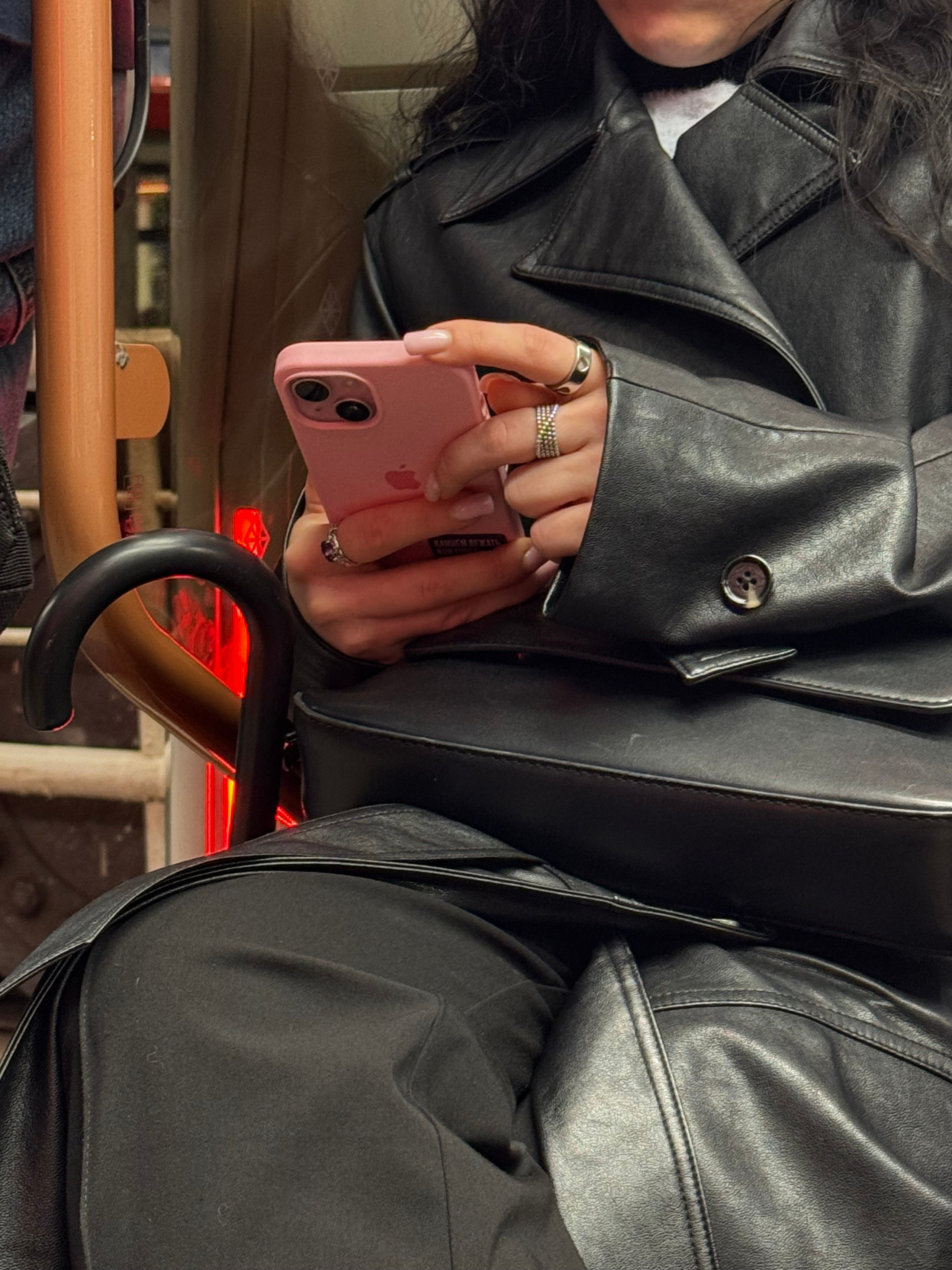 #руки_незнакомцев. Главная