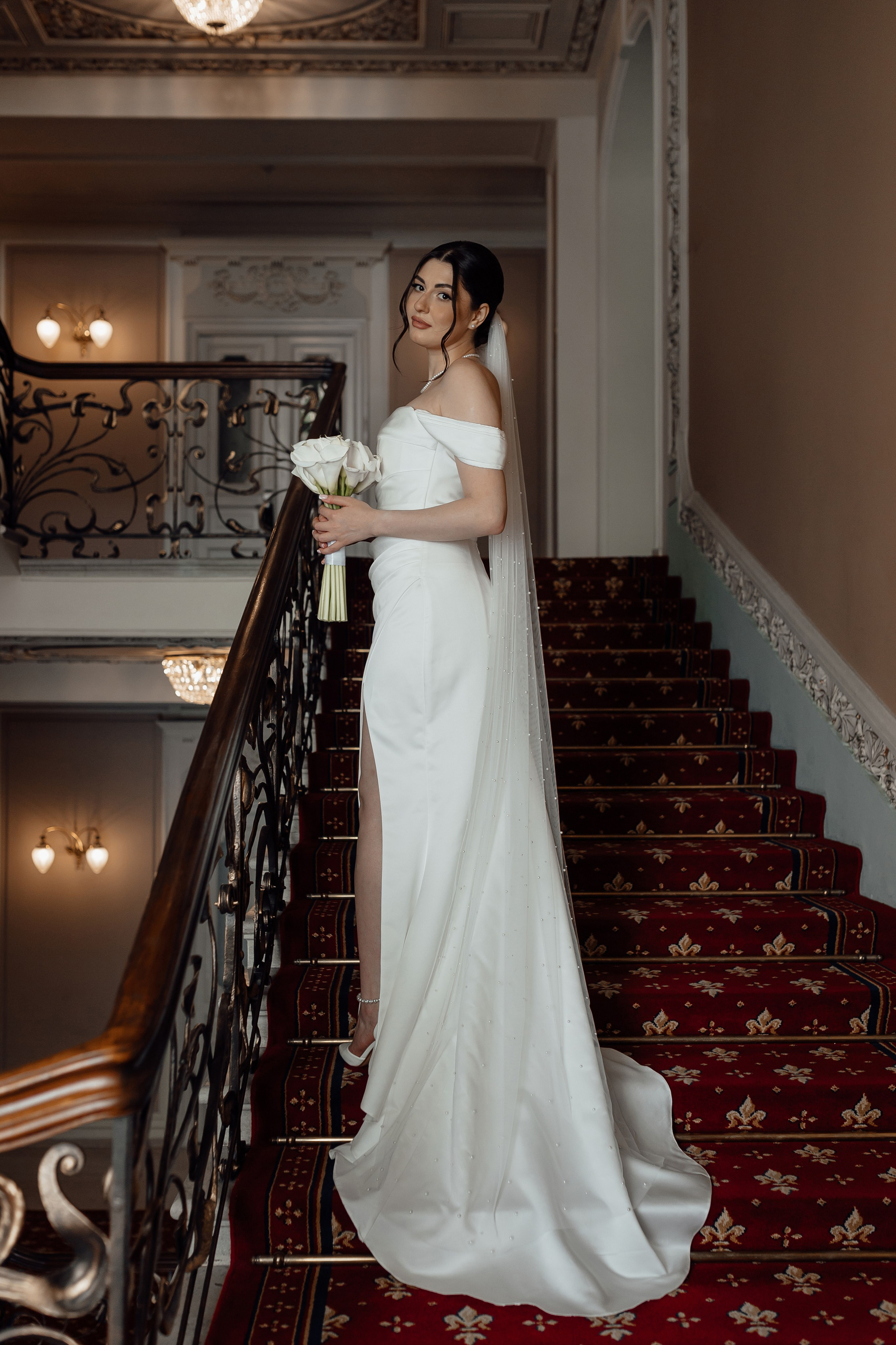 Самые красивые отели Москвы для свадебной фотосессии. Свадебный фотограф в Москве Дарья Олендарёва