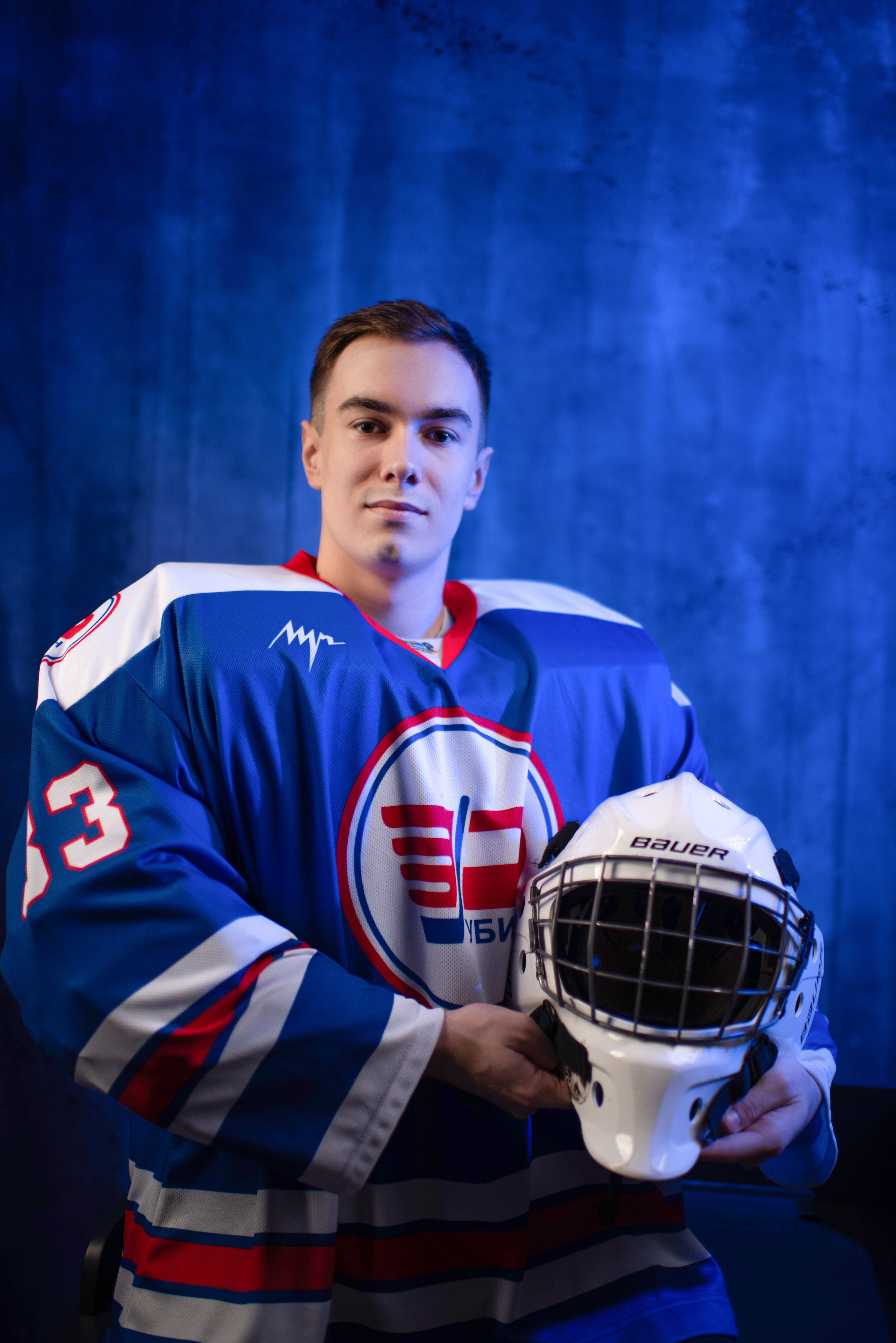 Выпускной альбом 9 и 11 класс «Гранж». Выпускные альбомы в Тюмени для школ, садов, вузов спортивных секций