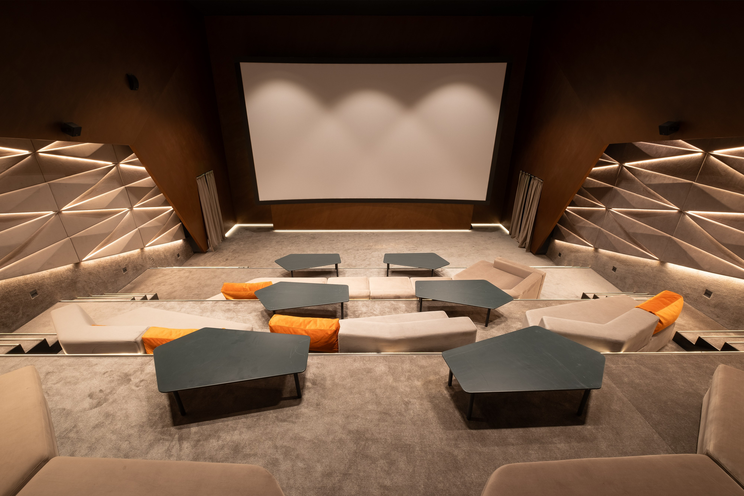 Загородный клуб "Репино-Ленинское"