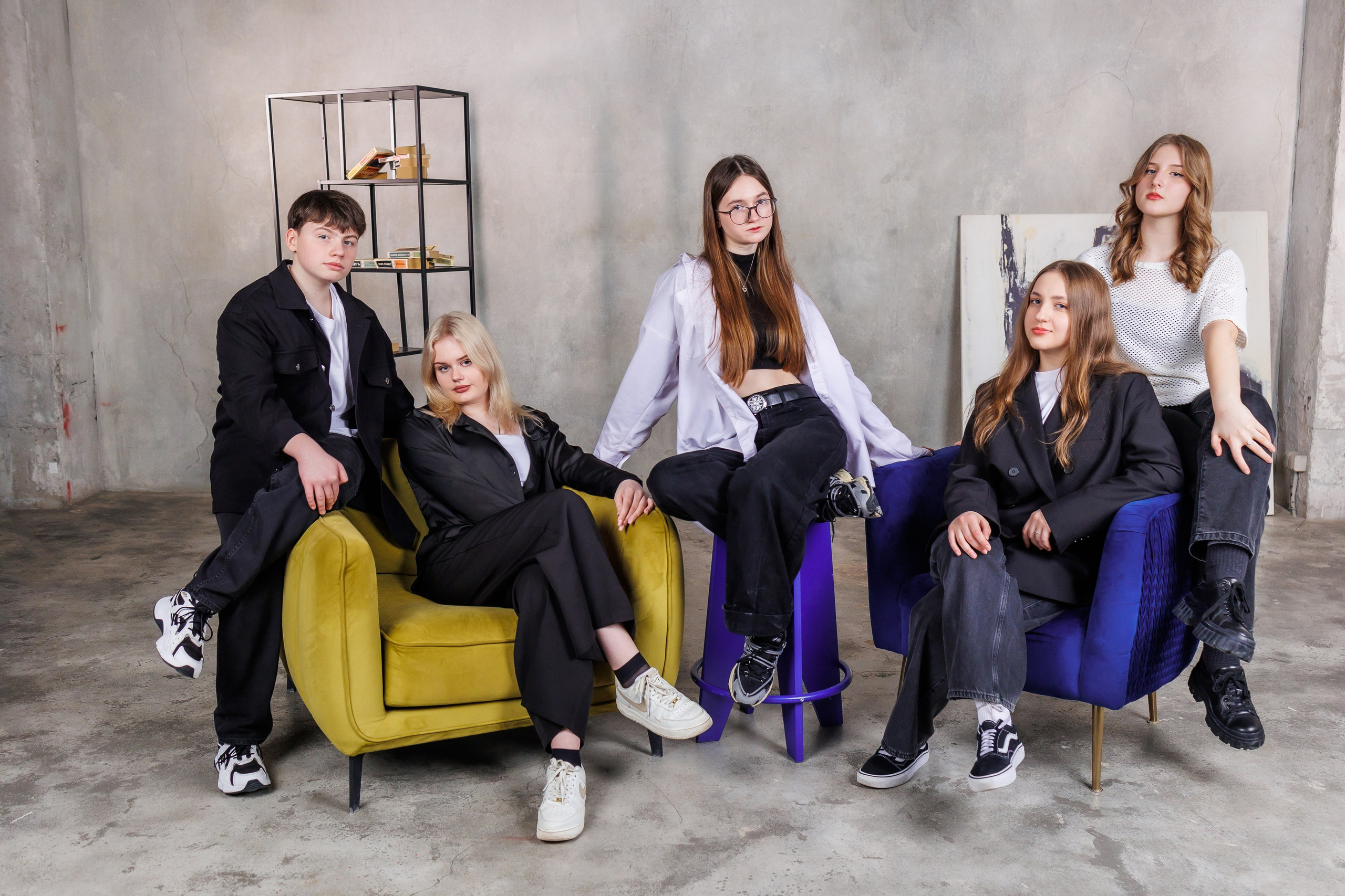 Студийная фотосъемка для старших классов в Москве. Профессиональная фото и видеосъемка. Москва