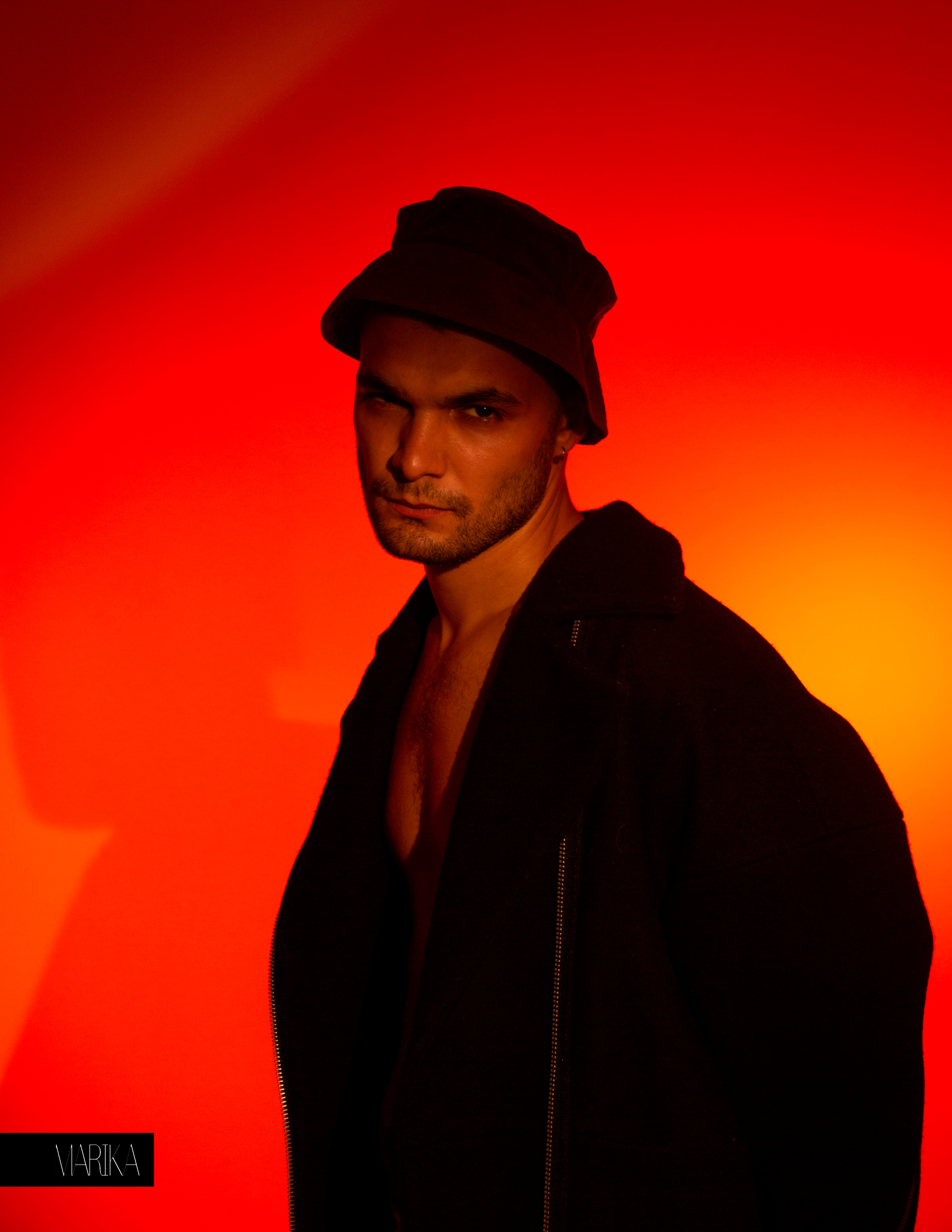 Marika Magazine. Men Issua. Визуальный художник Лиана Даренская, Москва