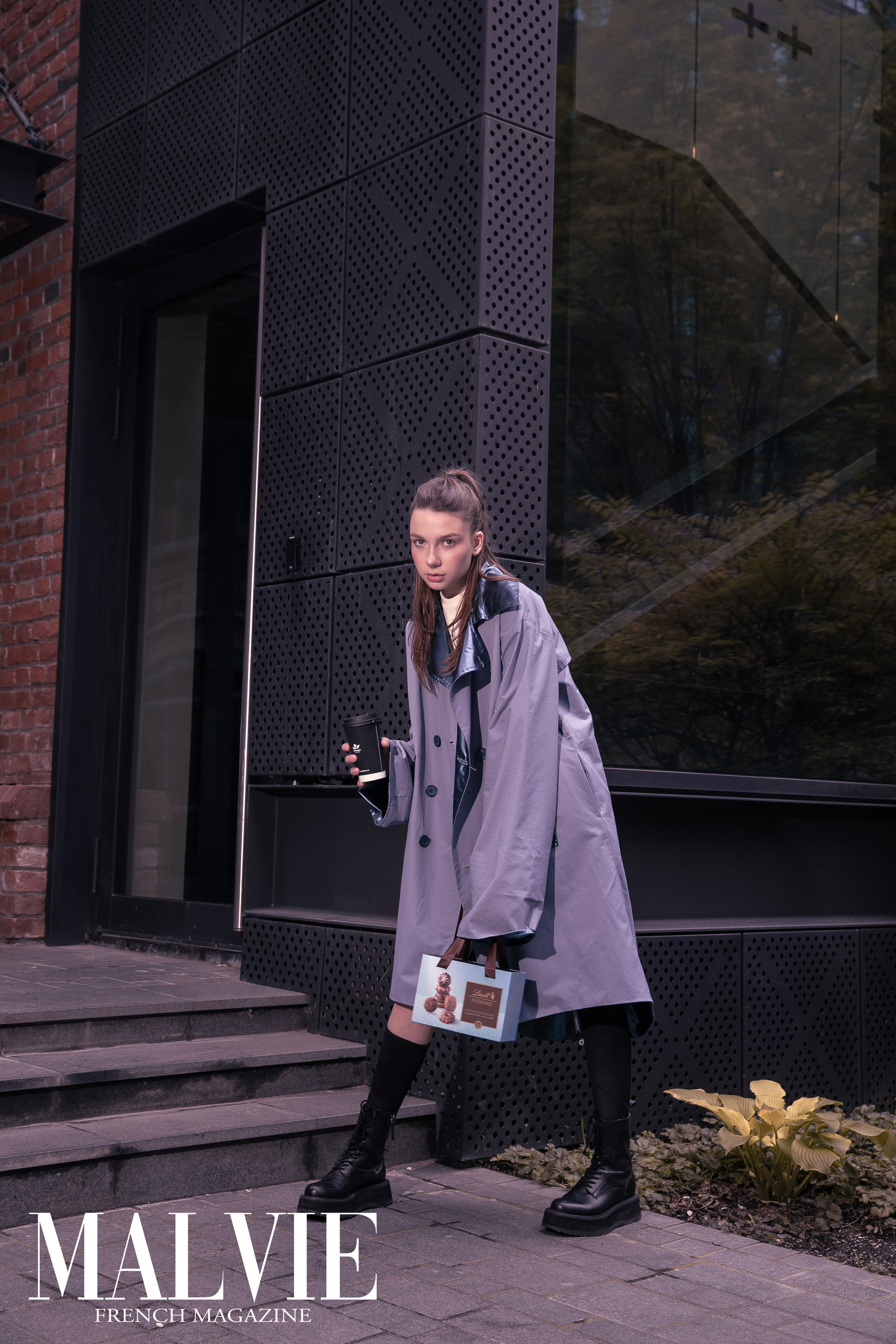 MALVIE Magazine. Nov 2022. Визуальный художник Лиана Даренская, Москва