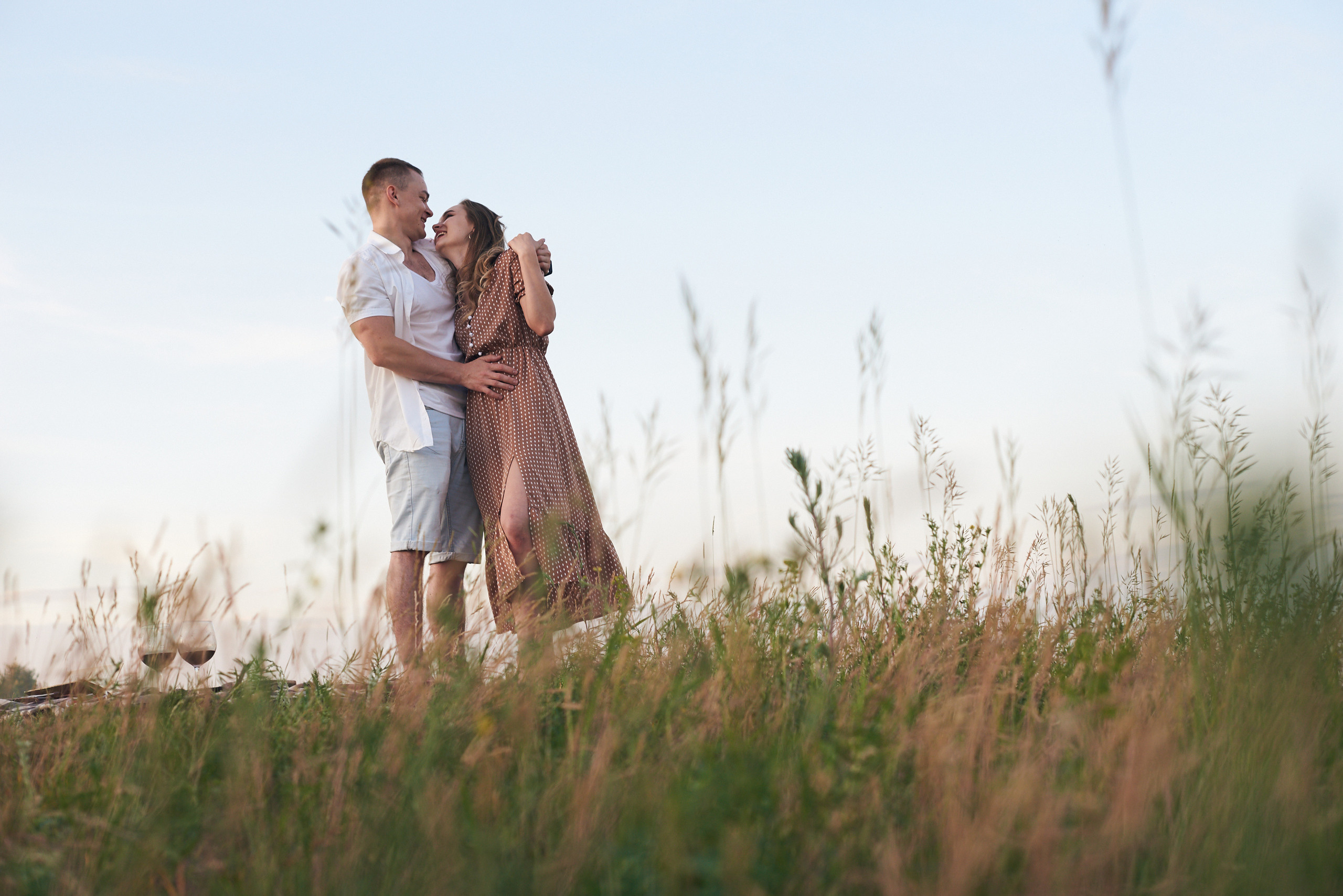 Летняя фотосессия 2020 | Outdoor фотосъёмка Москва. Артём Савиных — профессиональный фотограф в Москве | Репортажи, свадьбы, портреты