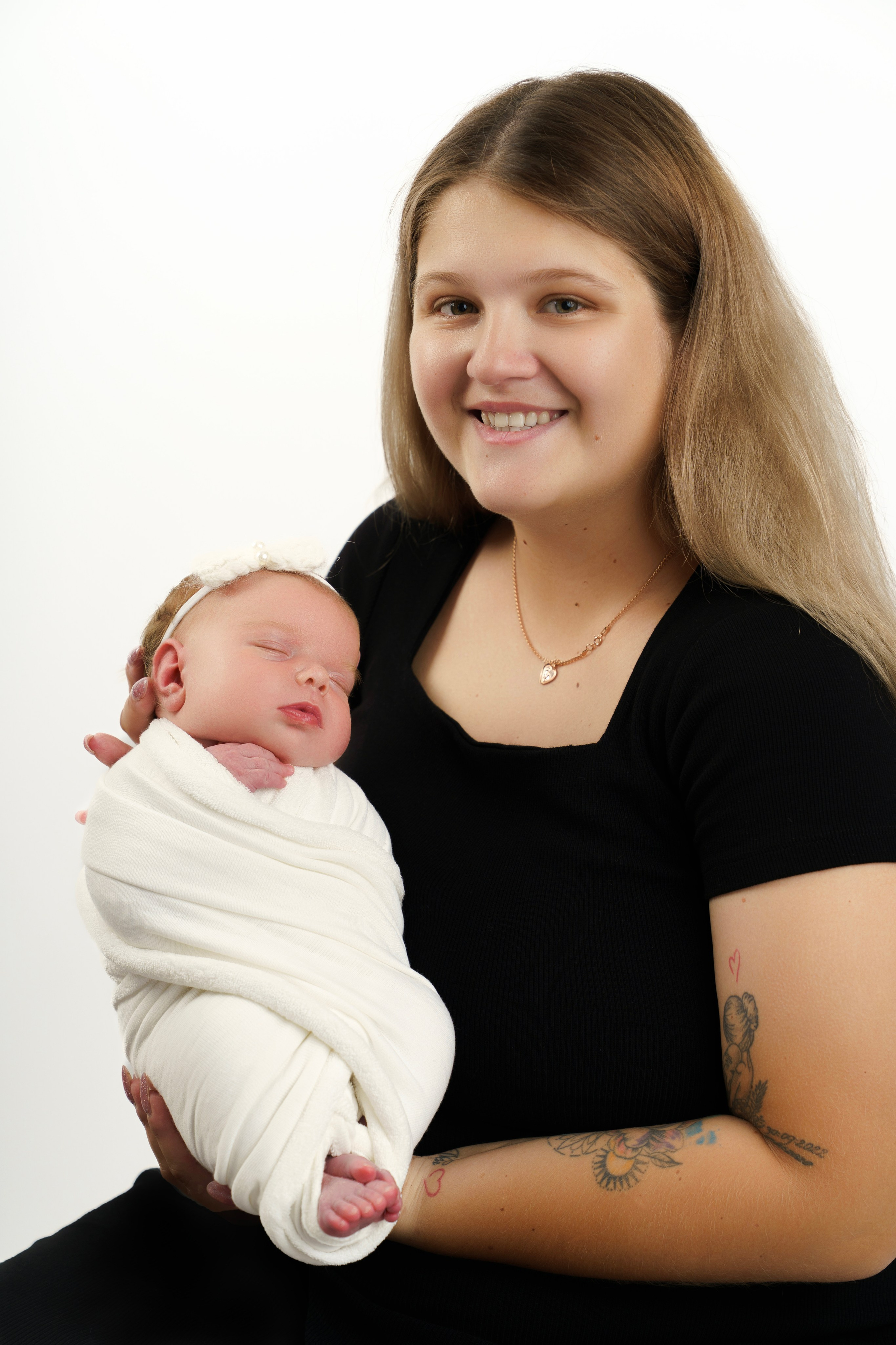 Фотосессия новорожденного (newborn). Фотограф новорожденных, детей до года и беременных в Симферополе