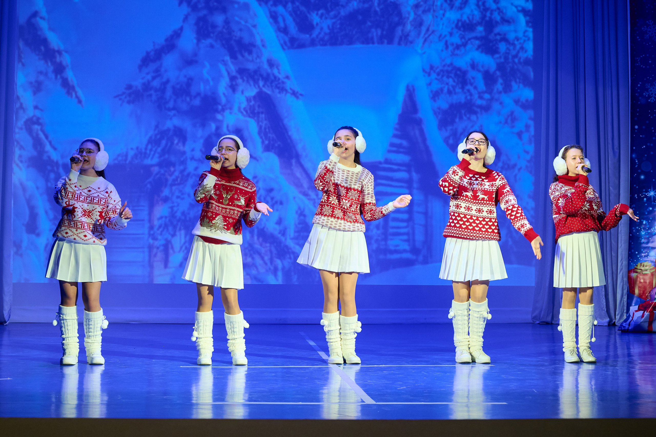 Коцерт НГ В ДК Марьина Роща. Жизнь курорта Кабардинка в фотографиях