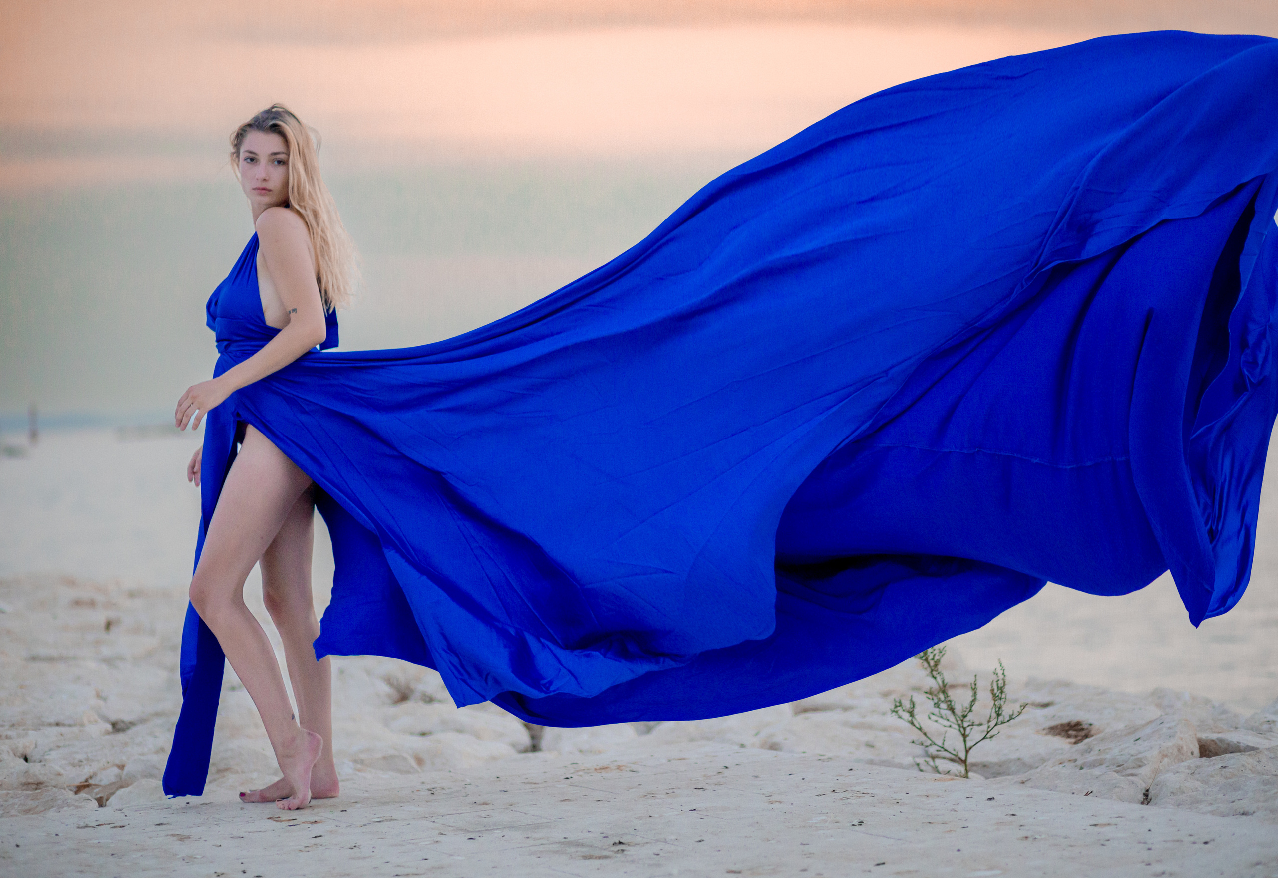 Flying Dress Photographer in Croatia, Montenegro, Bosnia, Italy, all EU