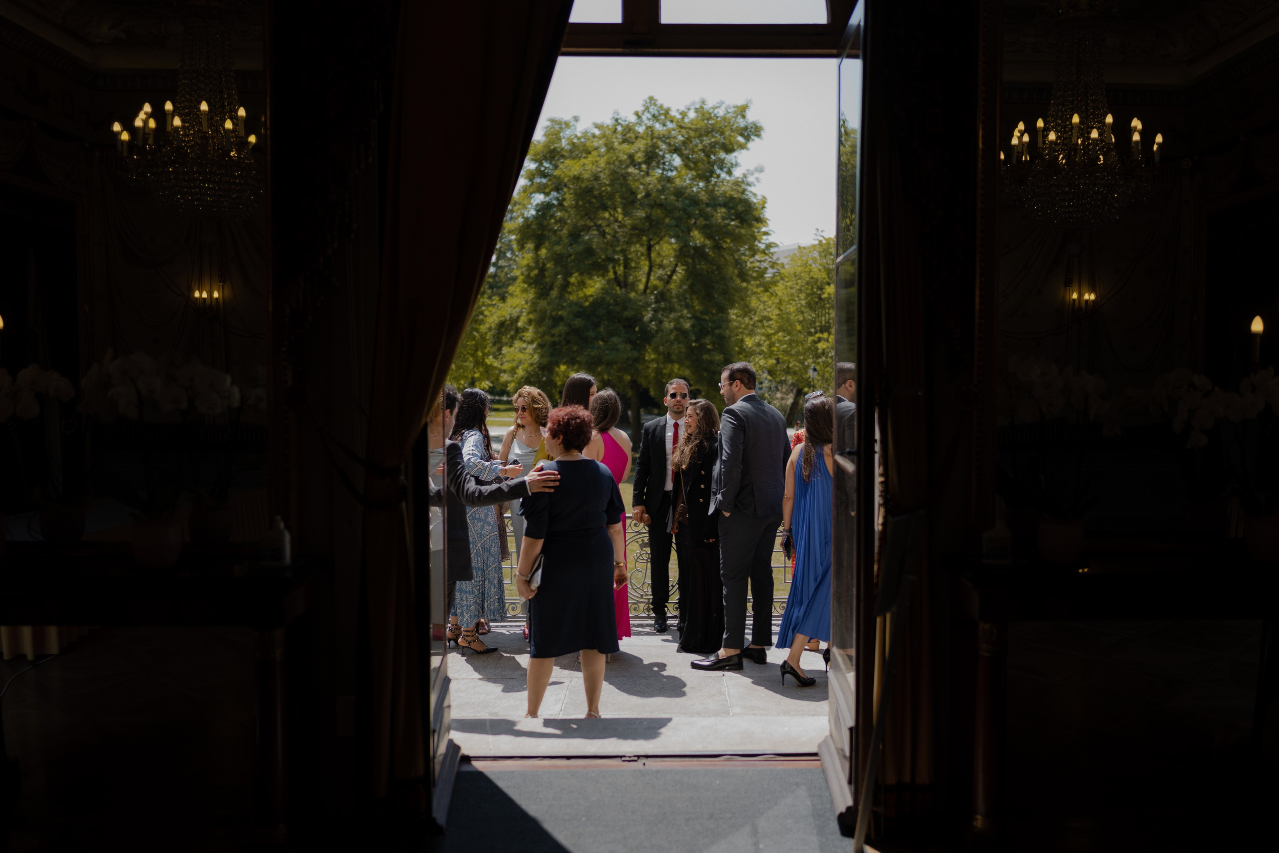 Civil wedding ceremony at the Eynard Palace. Professional Wedding Photographer Geneva & Romande Switzerland | Tanya Creator