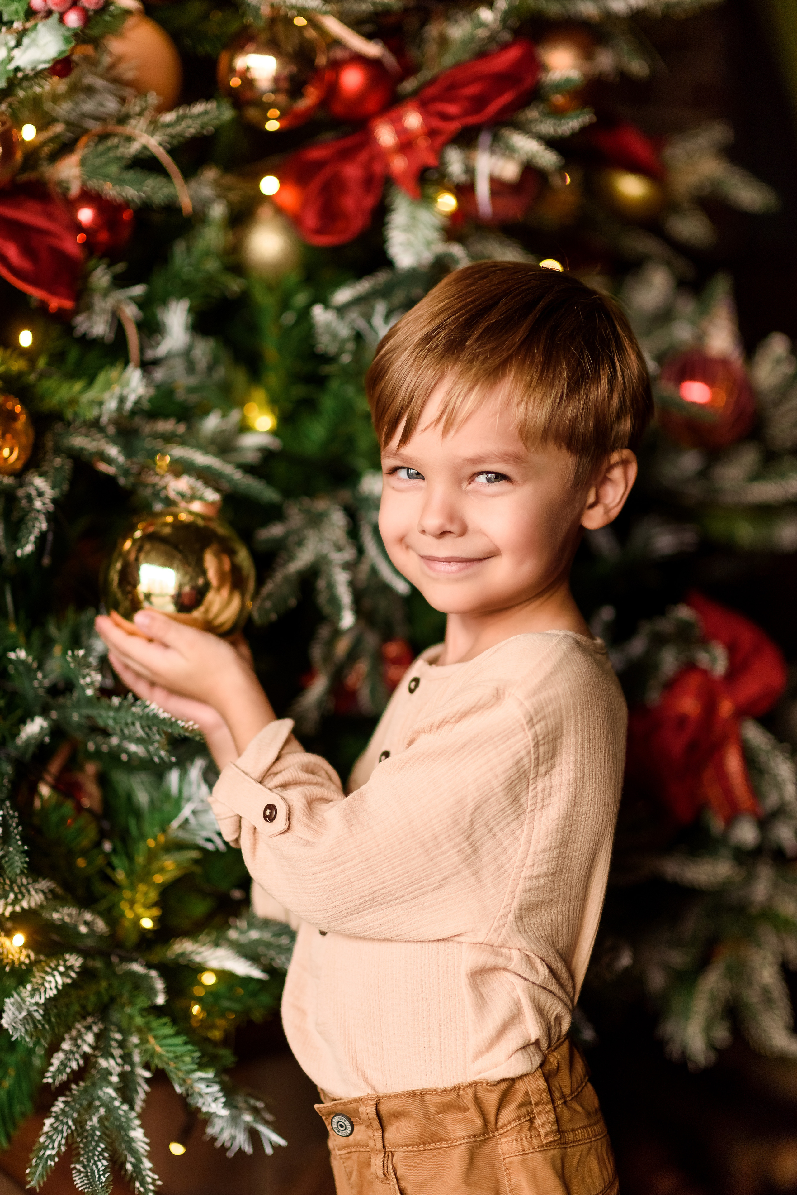 Новогодняя фотосессия Камиллы и Ярослава. Свадебный и семейный фотограф в Санкт-Петербурге Олеся Еремеева