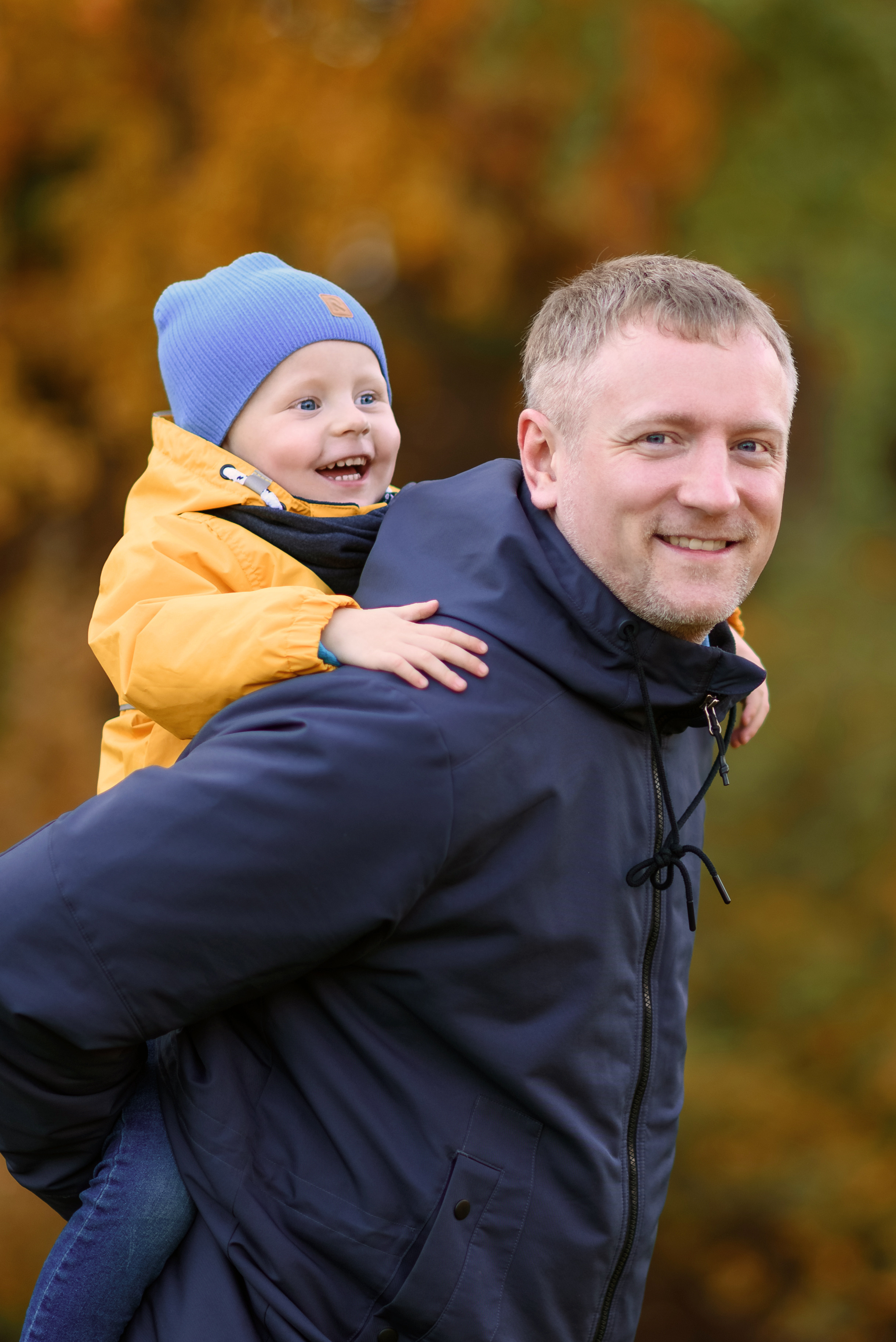 Семейная фотосессия на природе. Свадебный и семейный фотограф в Санкт-Петербурге Олеся Еремеева