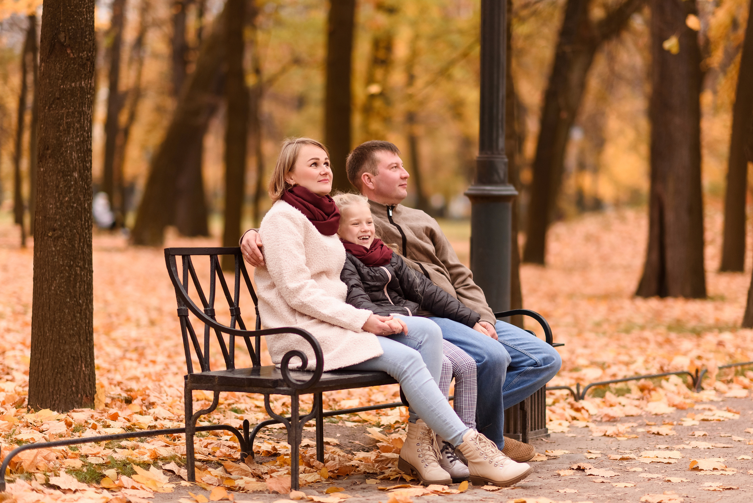 Осенняя семейная фотосессия в Михайловском саду. Свадебный и семейный фотограф в Санкт-Петербурге Олеся Еремеева