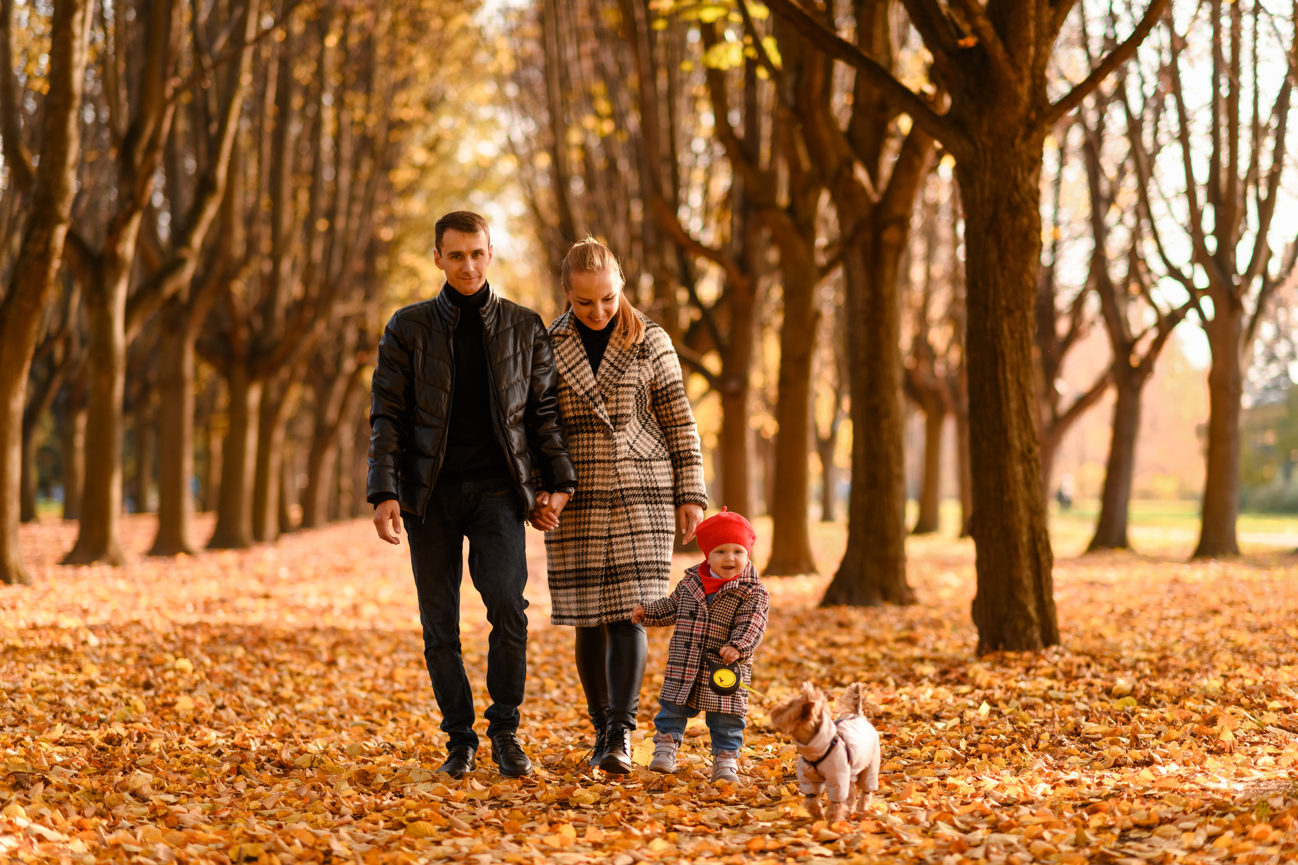Семейная осенняя фотосессия в парке. Свадебный и семейный фотограф в Санкт-Петербурге Олеся Еремеева