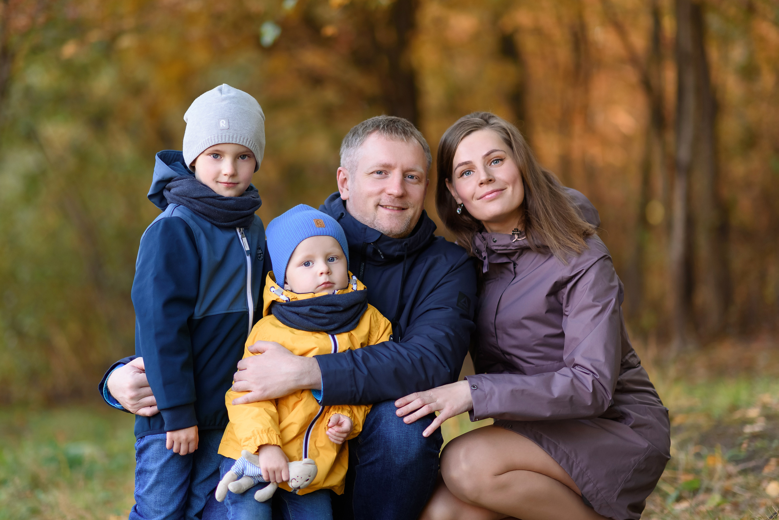Семейная фотосессия на природе. Свадебный и семейный фотограф в Санкт-Петербурге Олеся Еремеева