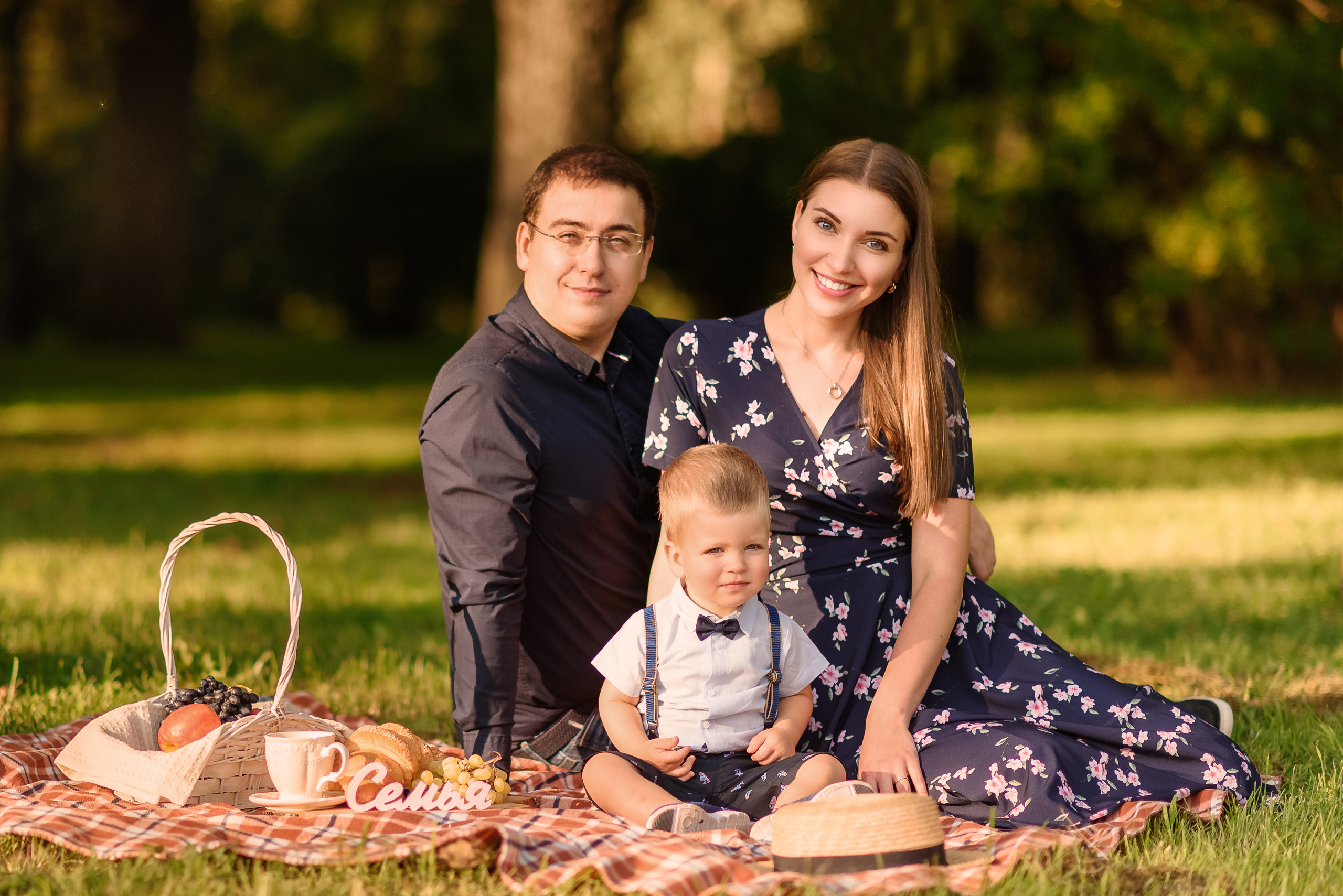 Семейная фотосессия в честь Дня Рождения. Свадебный и семейный фотограф в Санкт-Петербурге Олеся Еремеева