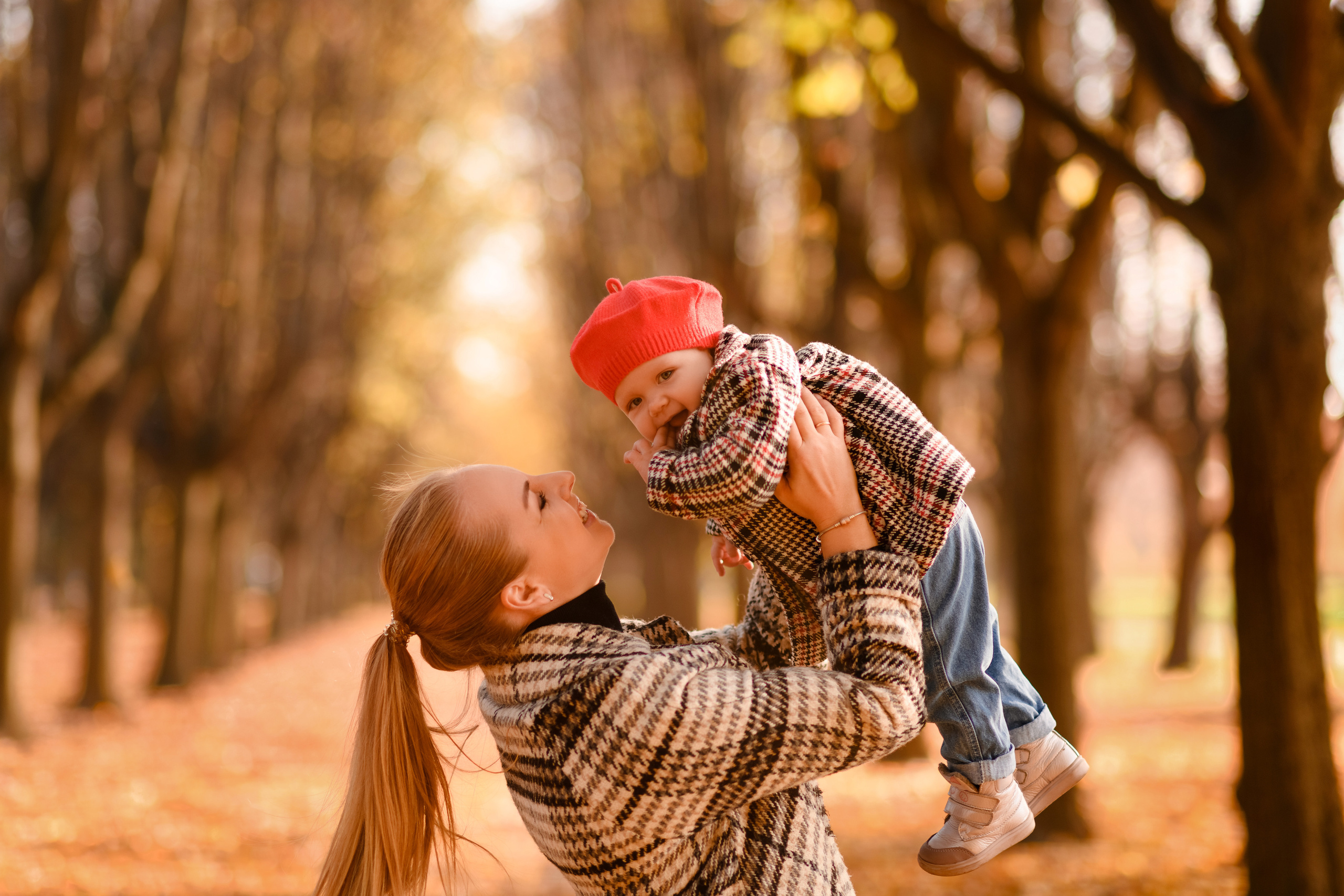 Семейная осенняя фотосессия в парке. Свадебный и семейный фотограф в Санкт-Петербурге Олеся Еремеева