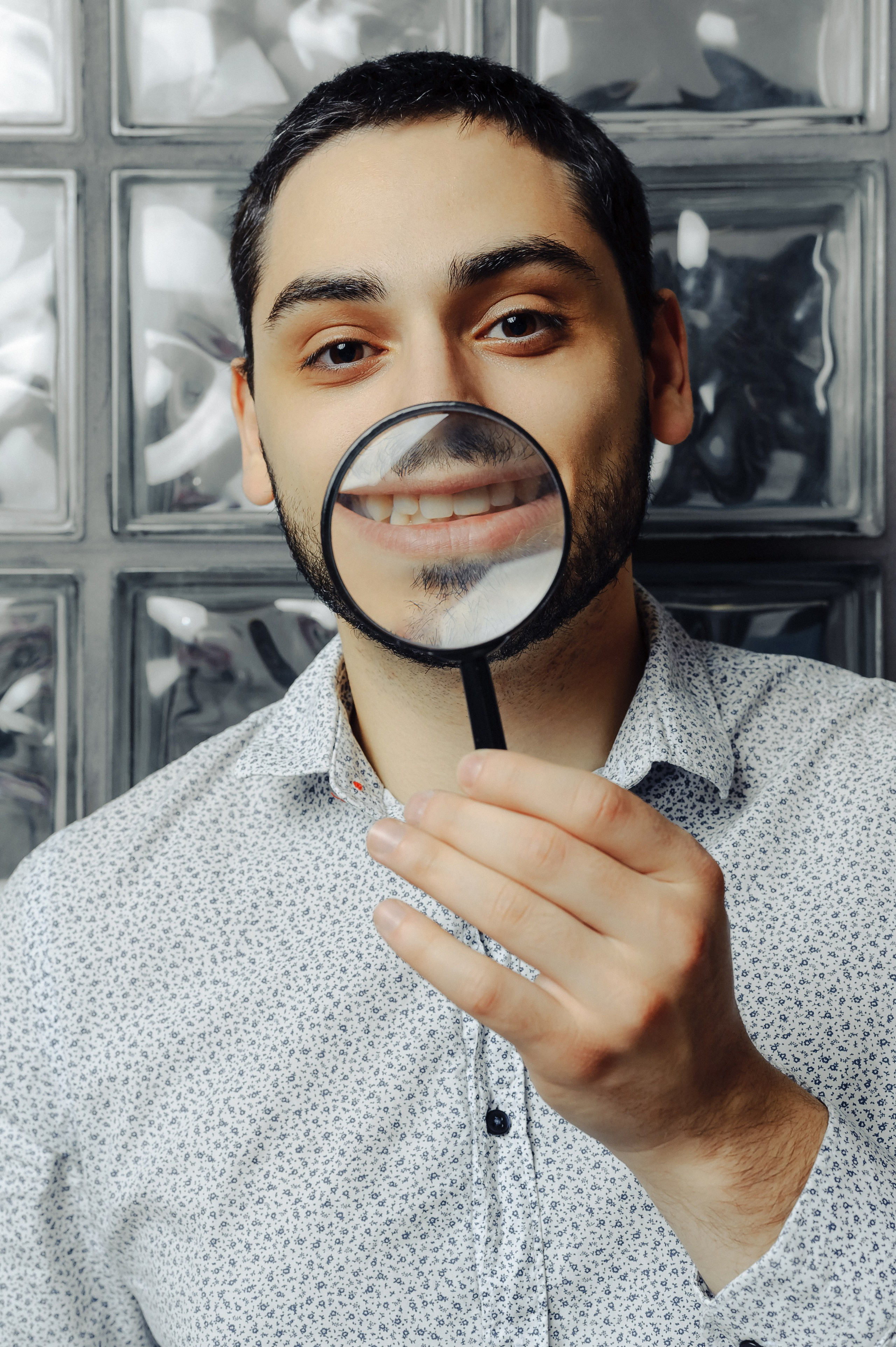 Александрос Хроидис. Съемка для стоматолога. Фотограф в Екатеринбурге Артём Зайнетдинов