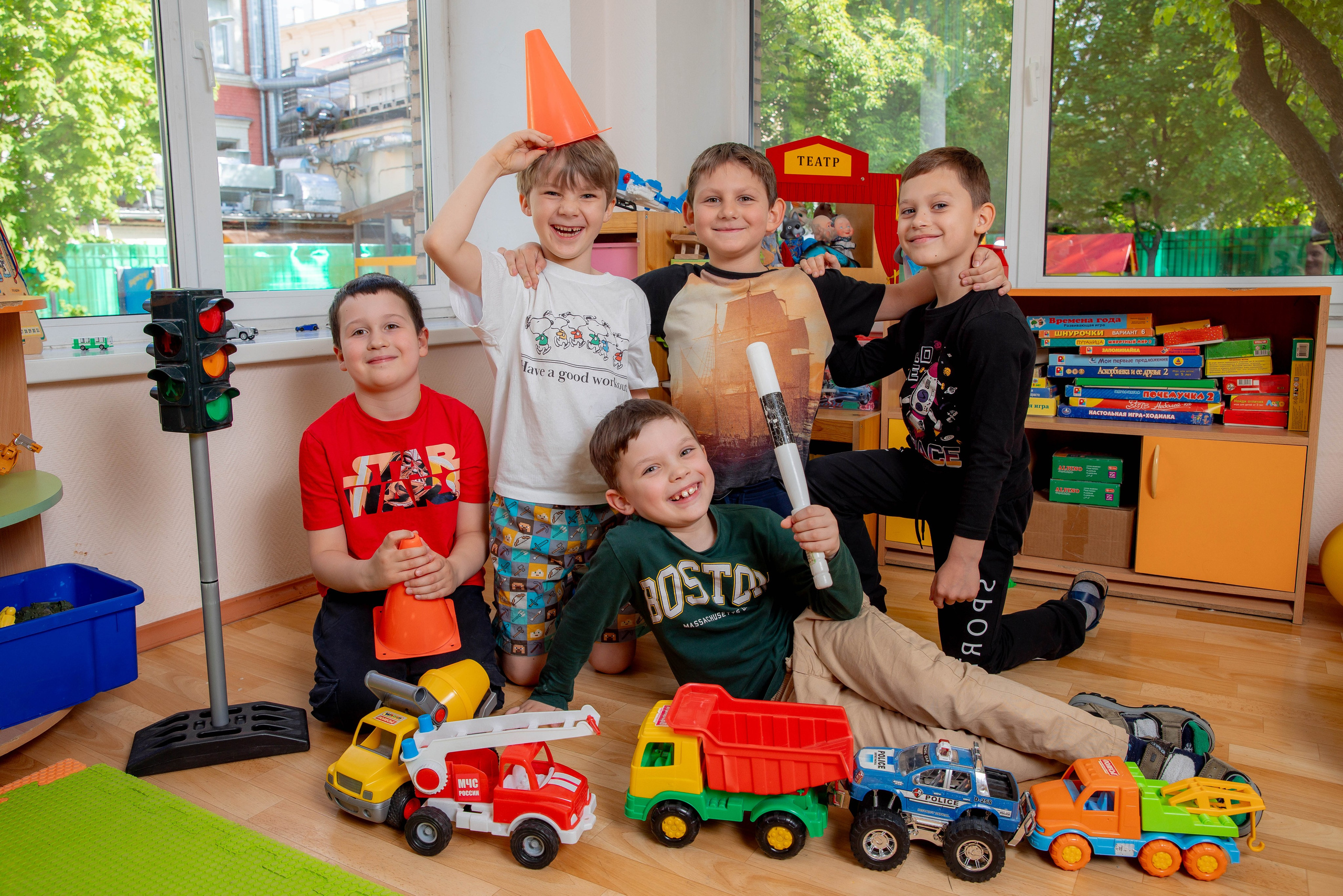 Школьные выпускные альбомы. Фотограф и режиссер Московко Екатерина