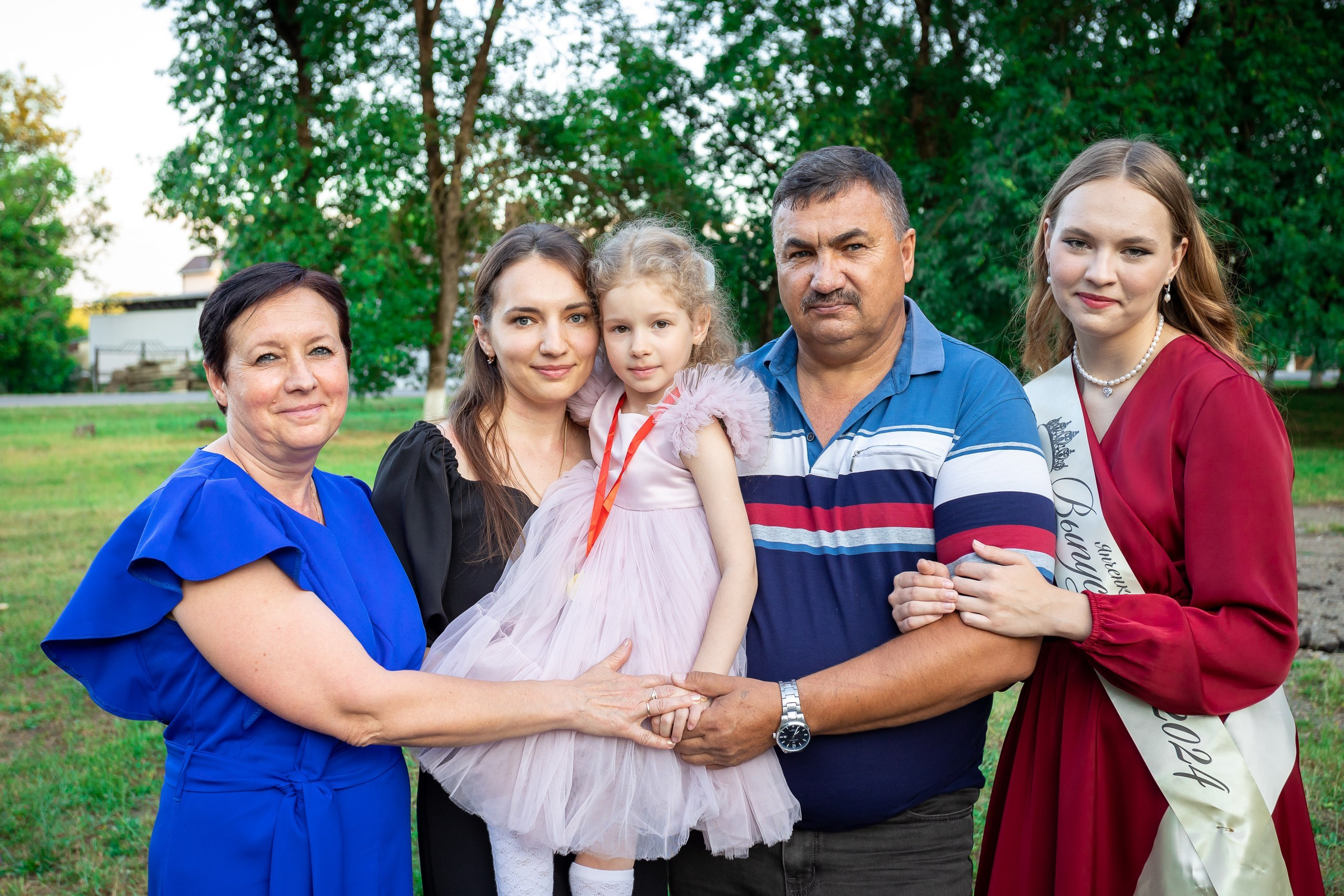 Вручение аттестата 2024 г. Выпускные альбомы Майкоп, Краснодар Елена Золотарева