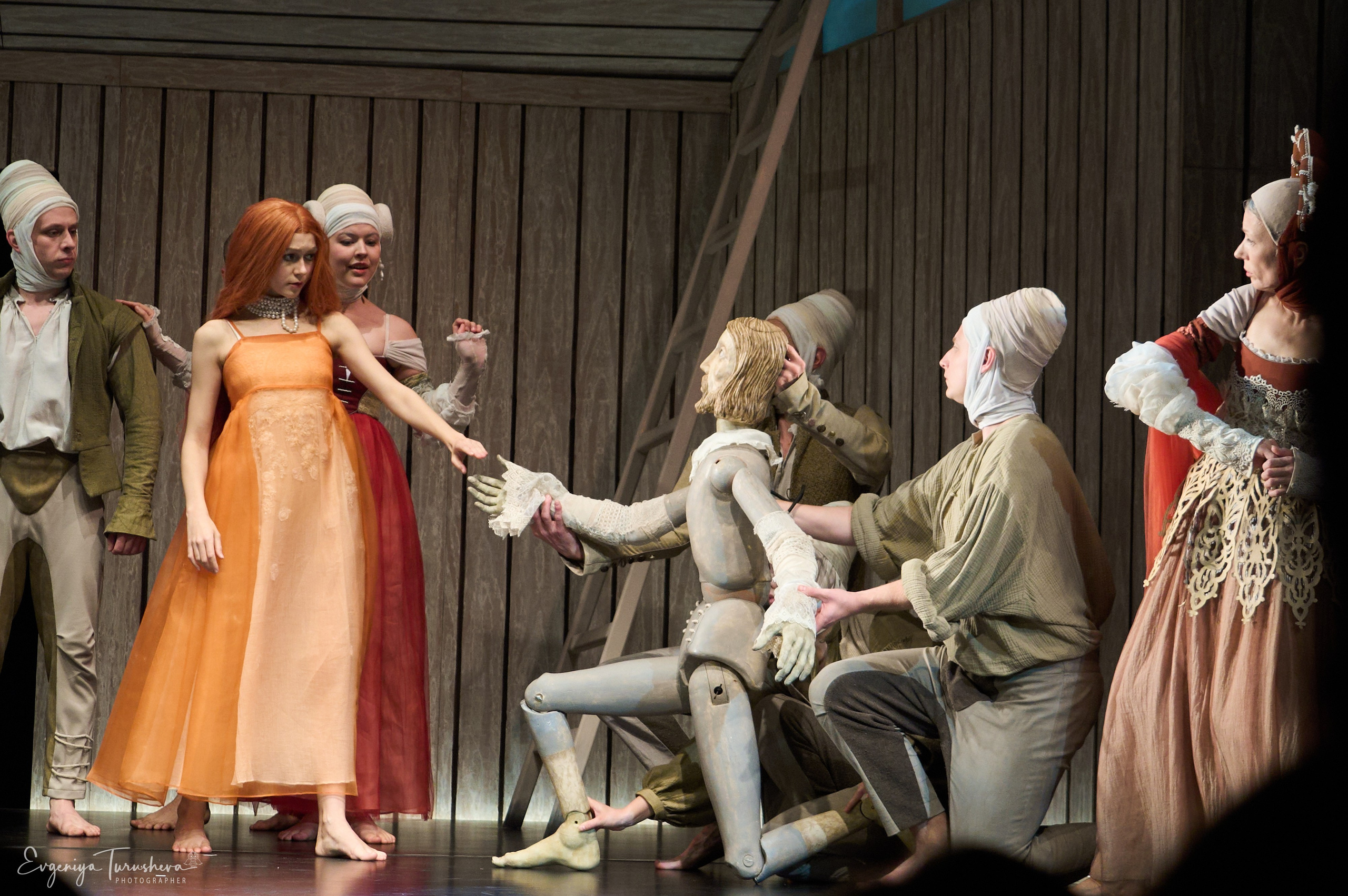 Картины из жизни доктора Фауста | 10.11.2025 | Театр кукол имени С. В. Образцова. Фотограф Евгения Турушева