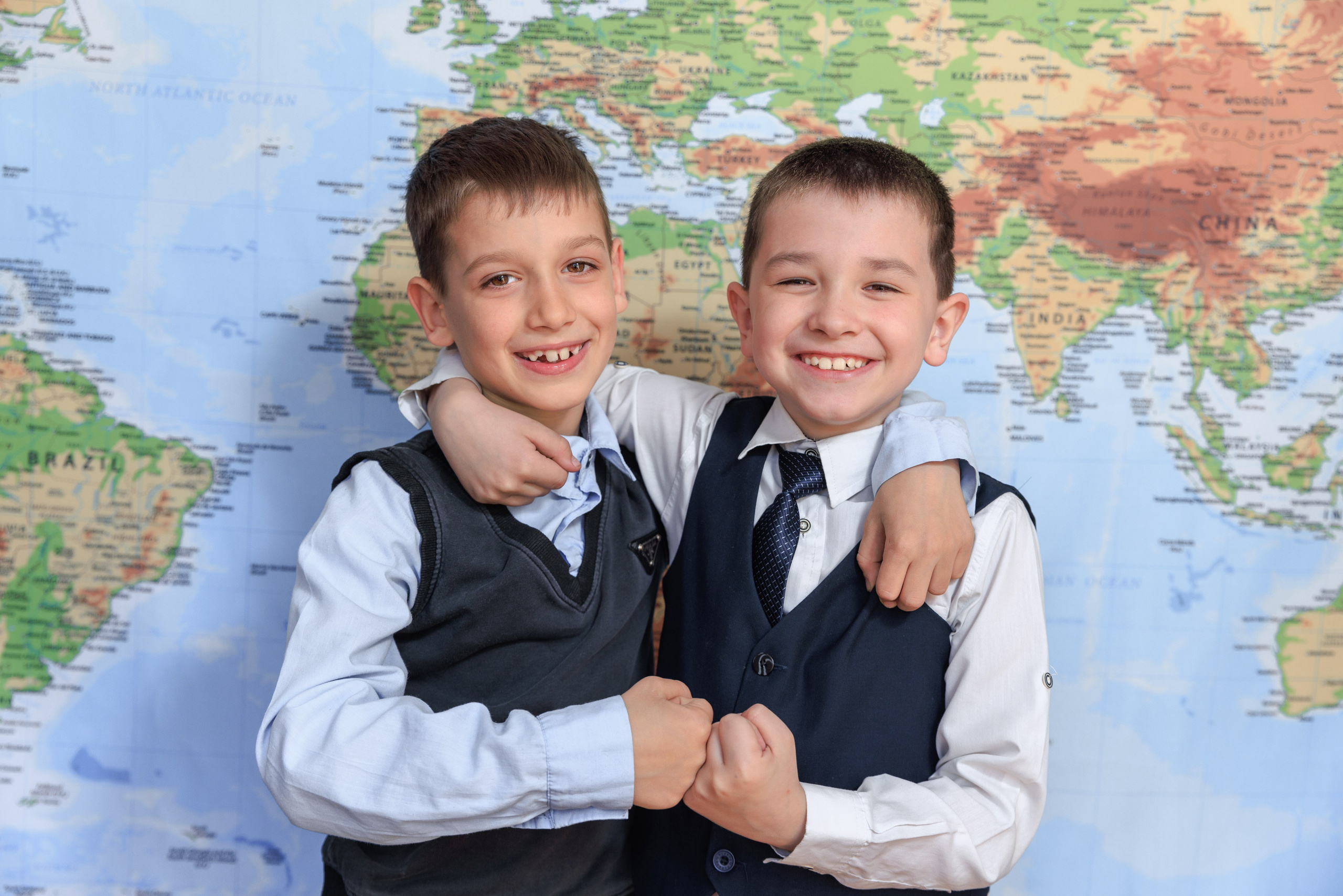 Школьные выпускные альбомы. Фотограф и режиссер Московко Екатерина