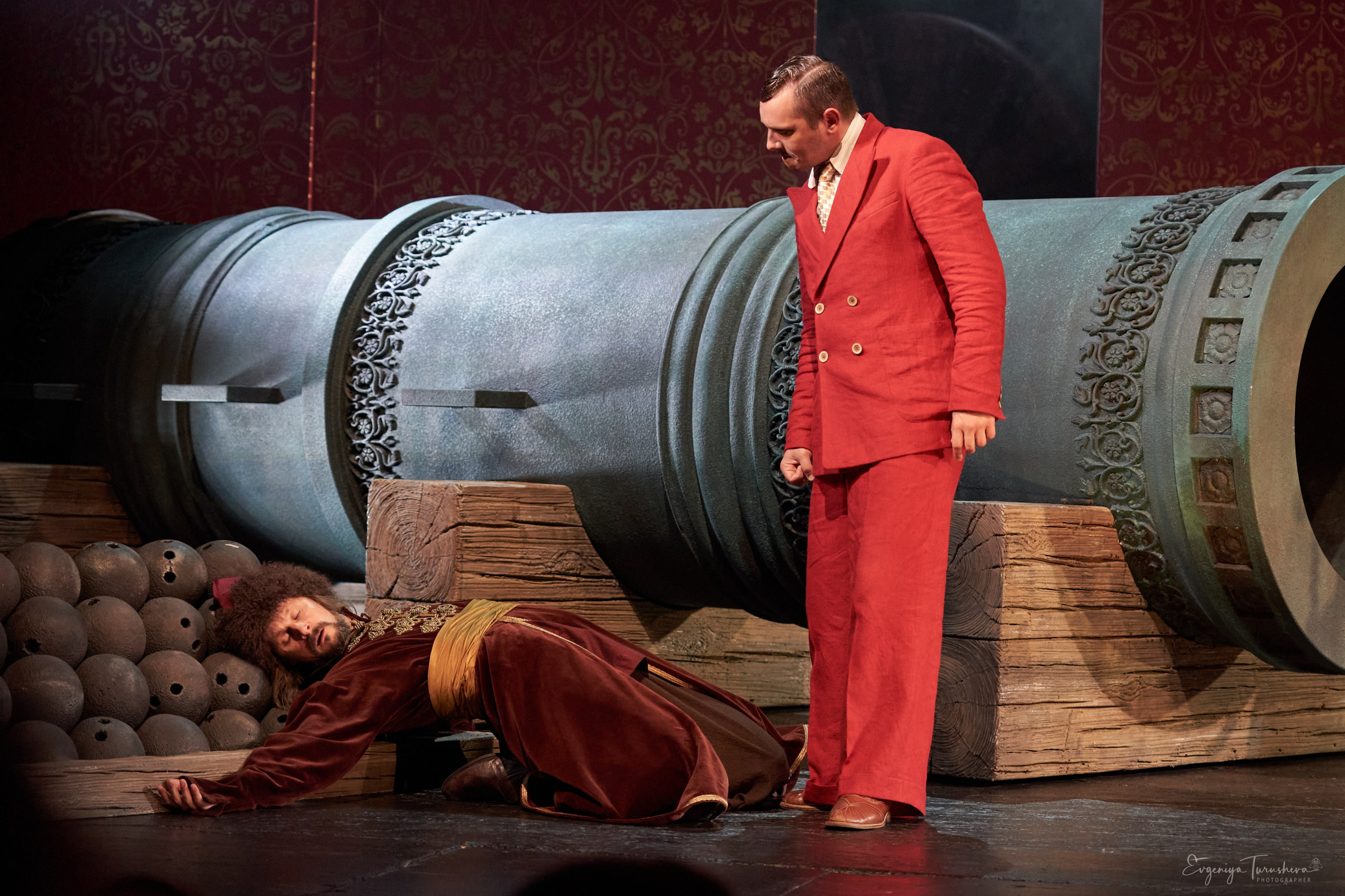 «Иван Васильевич» — премьера, открывшая сотый сезон Театра Сатиры. Фотограф Евгения Турушева