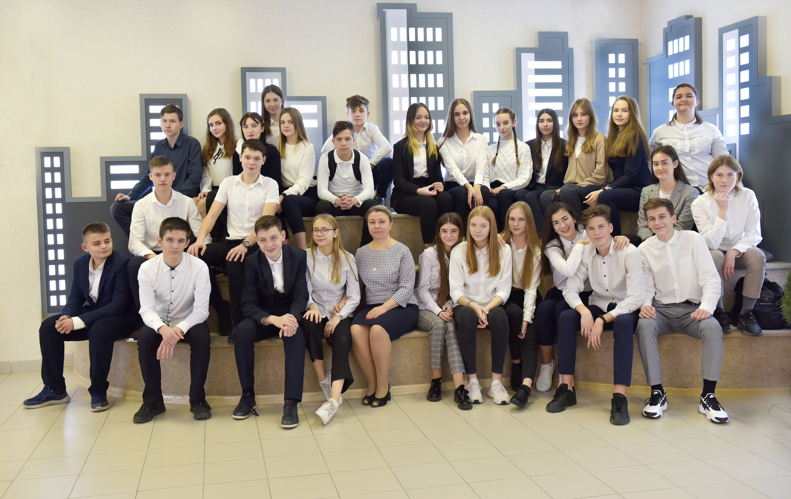ШКОЛЬНАЯ СЪЁМКА для 9 класса. Фотограф в Ростове на Дону