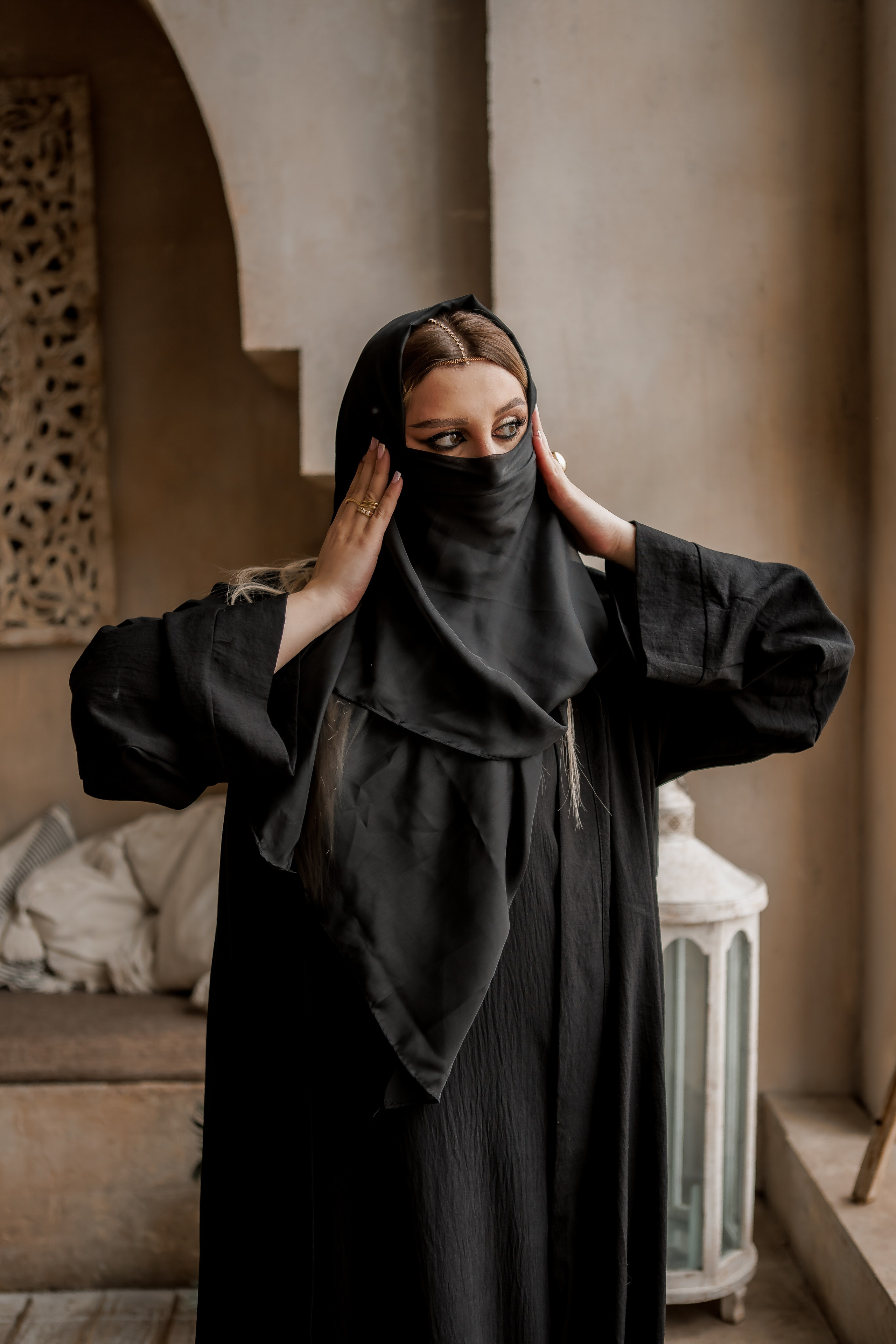 #восточнаякрасота #шармвостока #восточныеснимки #таинственныевосток #восточнаяфотосессия #женственныйпортрет #сказкавосточныхмотивах #деликатныйвосточныйстиль #восточноеграция #коллекциявосточногоискусства #чувствовостока #вдохновляющийвосток #культуравыраженнаявкадре #священныетрадиции #гармониявосточнойкультуры