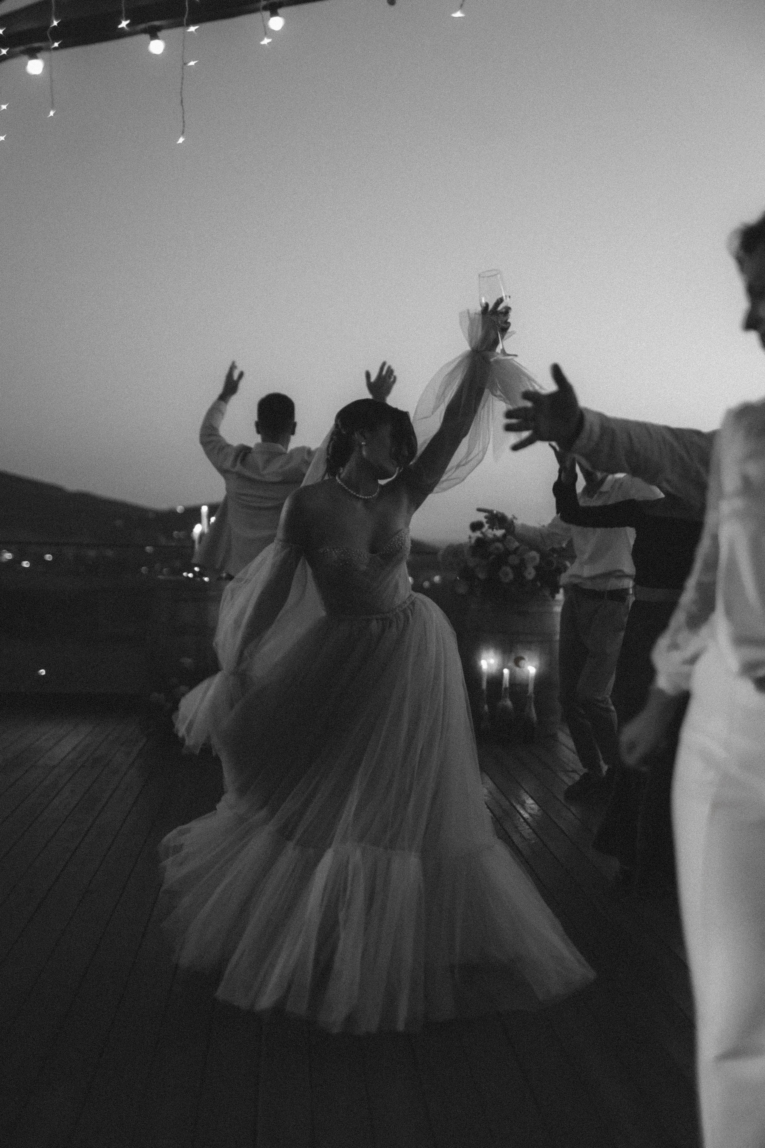 Свадебный, портретный, семейный фотограф. Севастополь, Ялта, Симферополь, Крым. Видеограф в Крыму на свадьбу