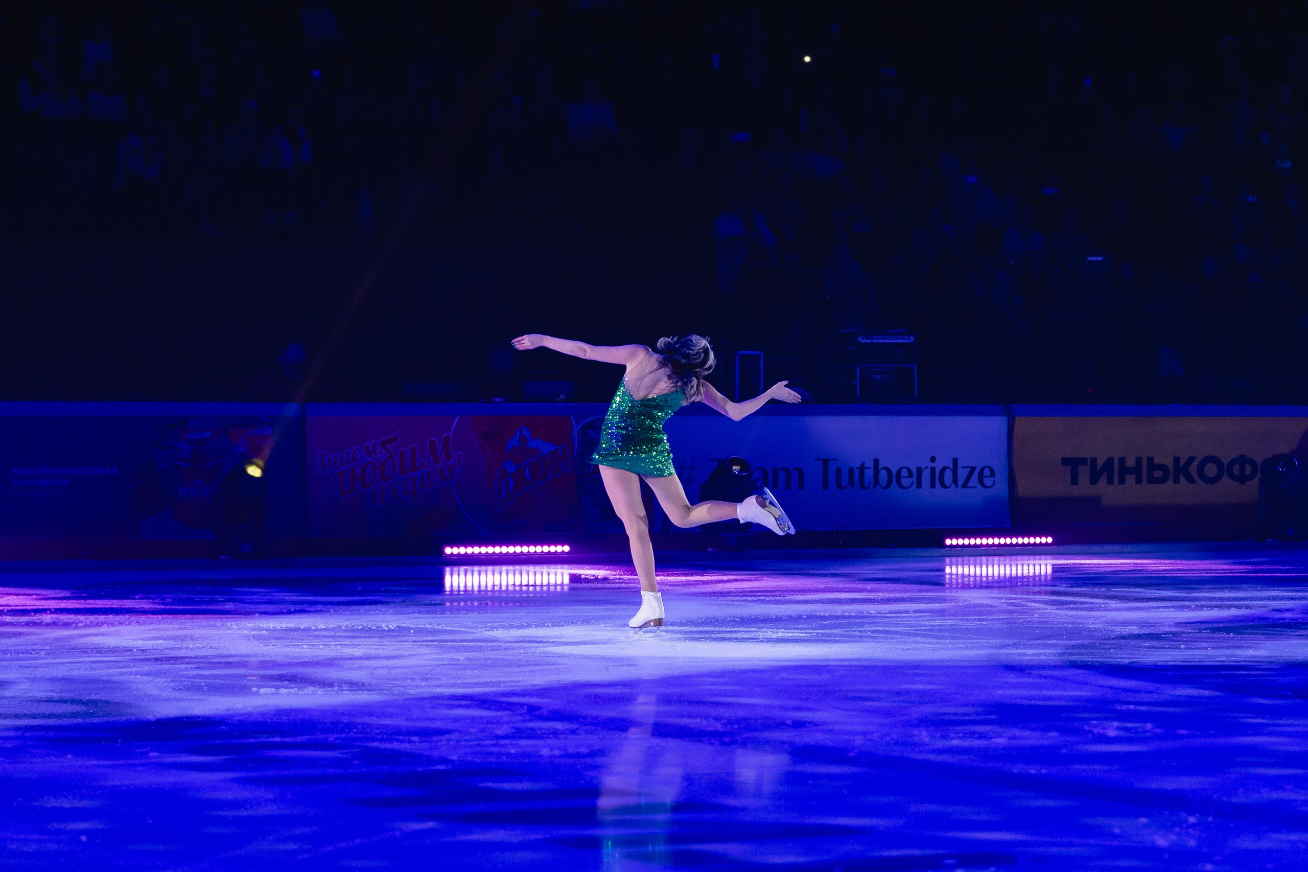 Шоу «Чемпионы на льду» в Новосибирске. Воробьева Ксения — Спортивный и танцевальный фотограф Новосибирск